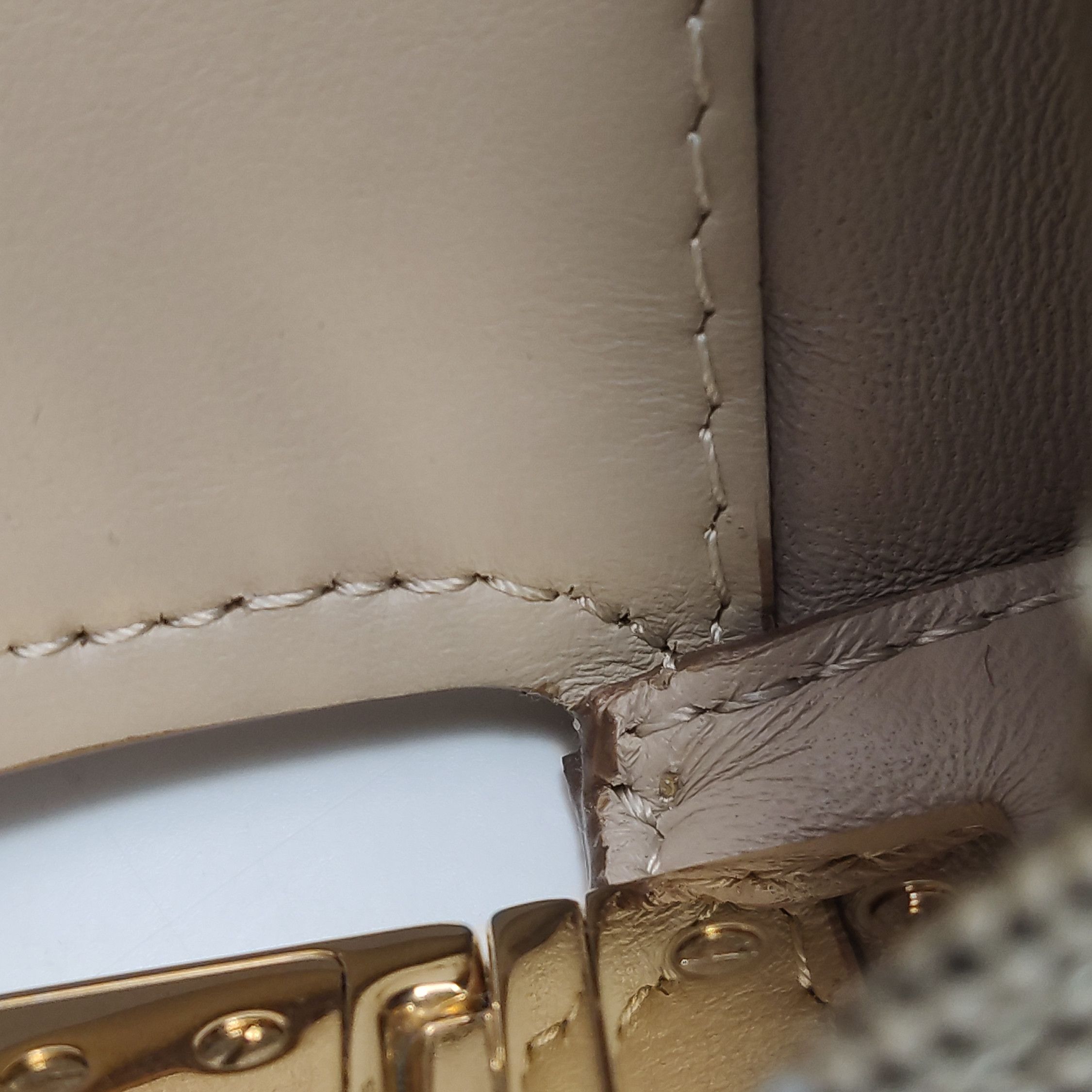 Burberry Burberry Women os Shoulder Bags Size ONE SIZE - 18 Thumbnail