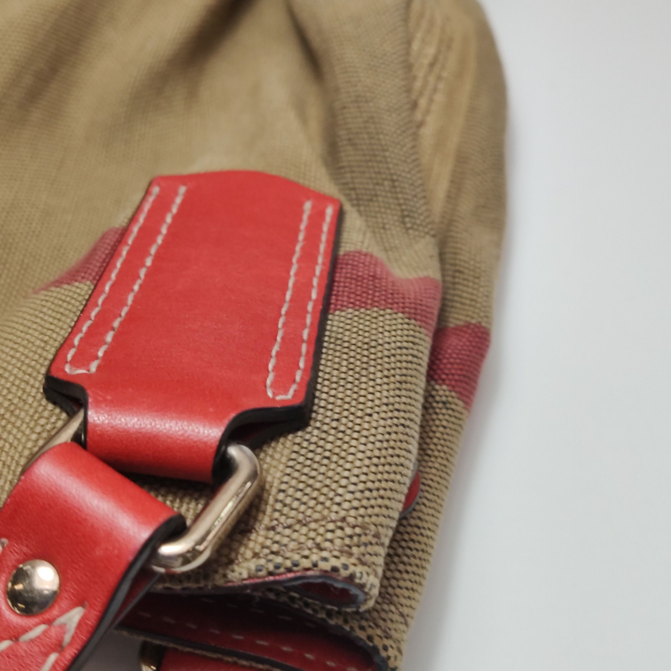 Burberry Burberry Women os Shoulder Bags Size ONE SIZE - 25 Thumbnail