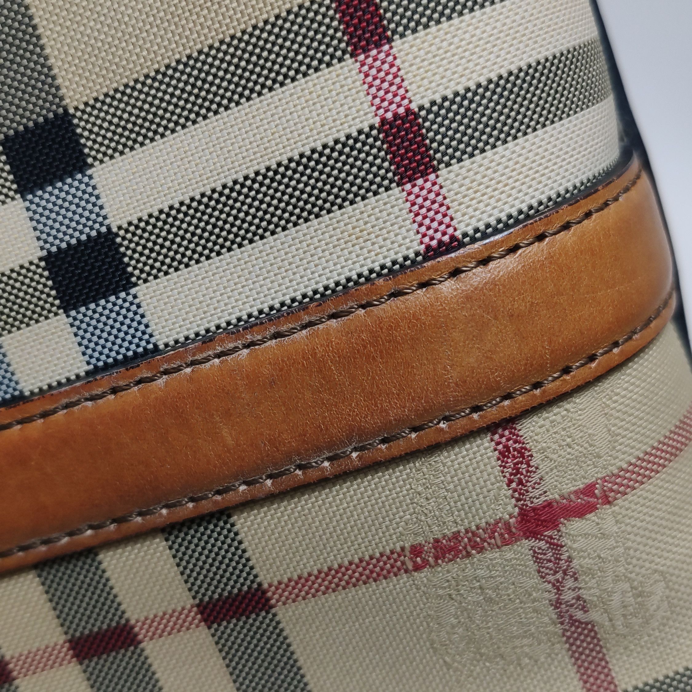 Burberry Burberry Women os Shoulder Bags Size ONE SIZE - 22 Thumbnail