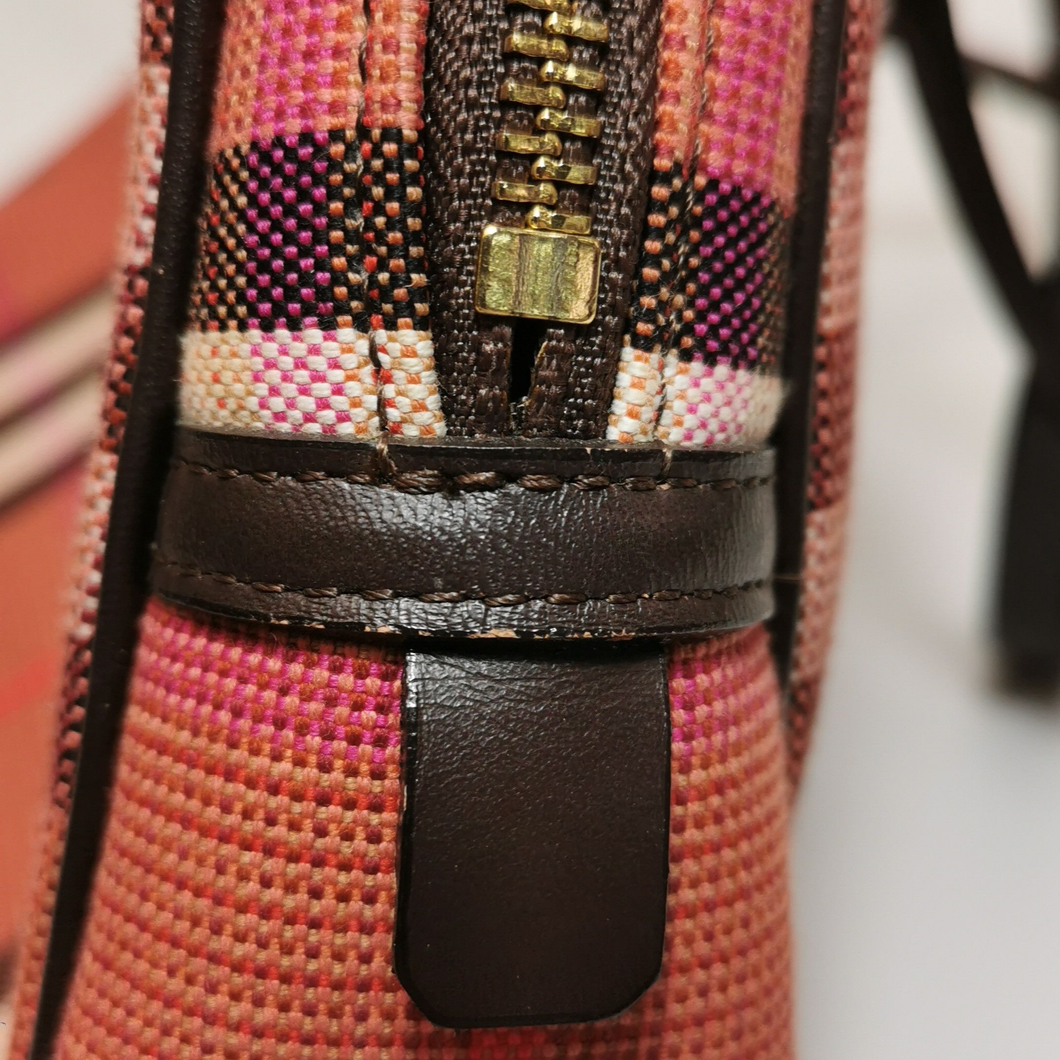 Burberry Burberry Women os Shoulder Bags Size ONE SIZE - 18 Thumbnail