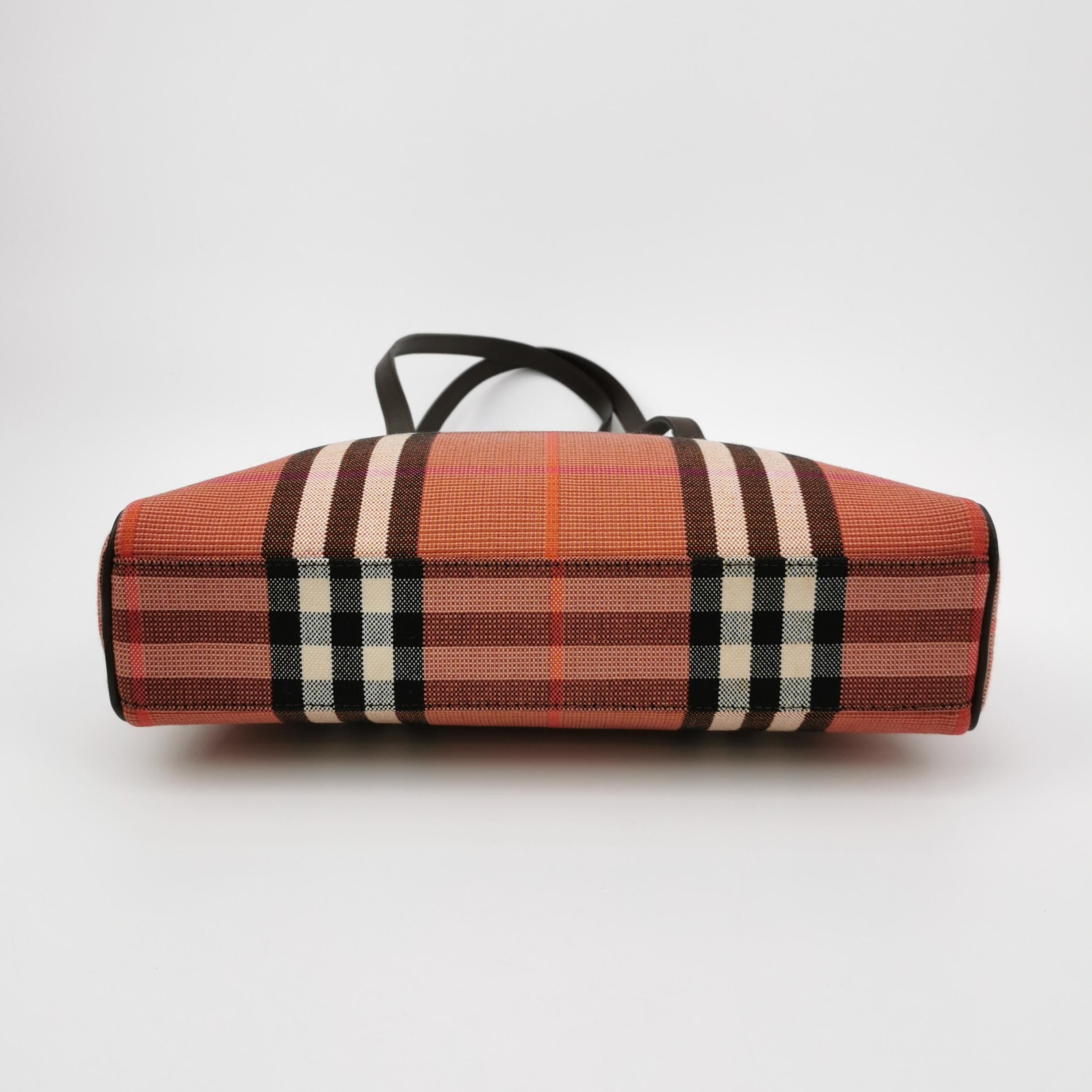 Burberry Burberry Women os Shoulder Bags Size ONE SIZE - 6 Thumbnail