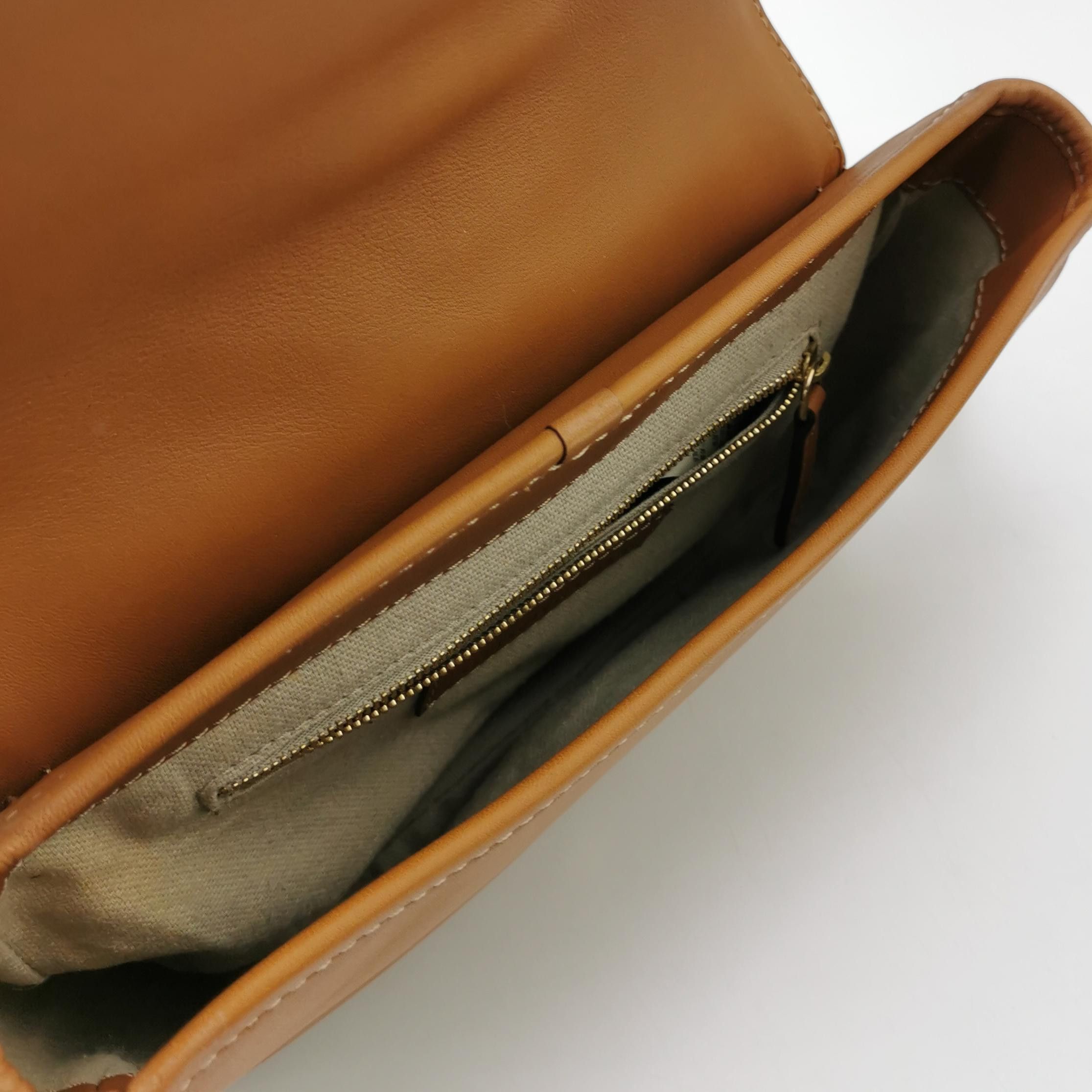 Burberry Burberry Women os Shoulder Bags Size ONE SIZE - 7 Thumbnail