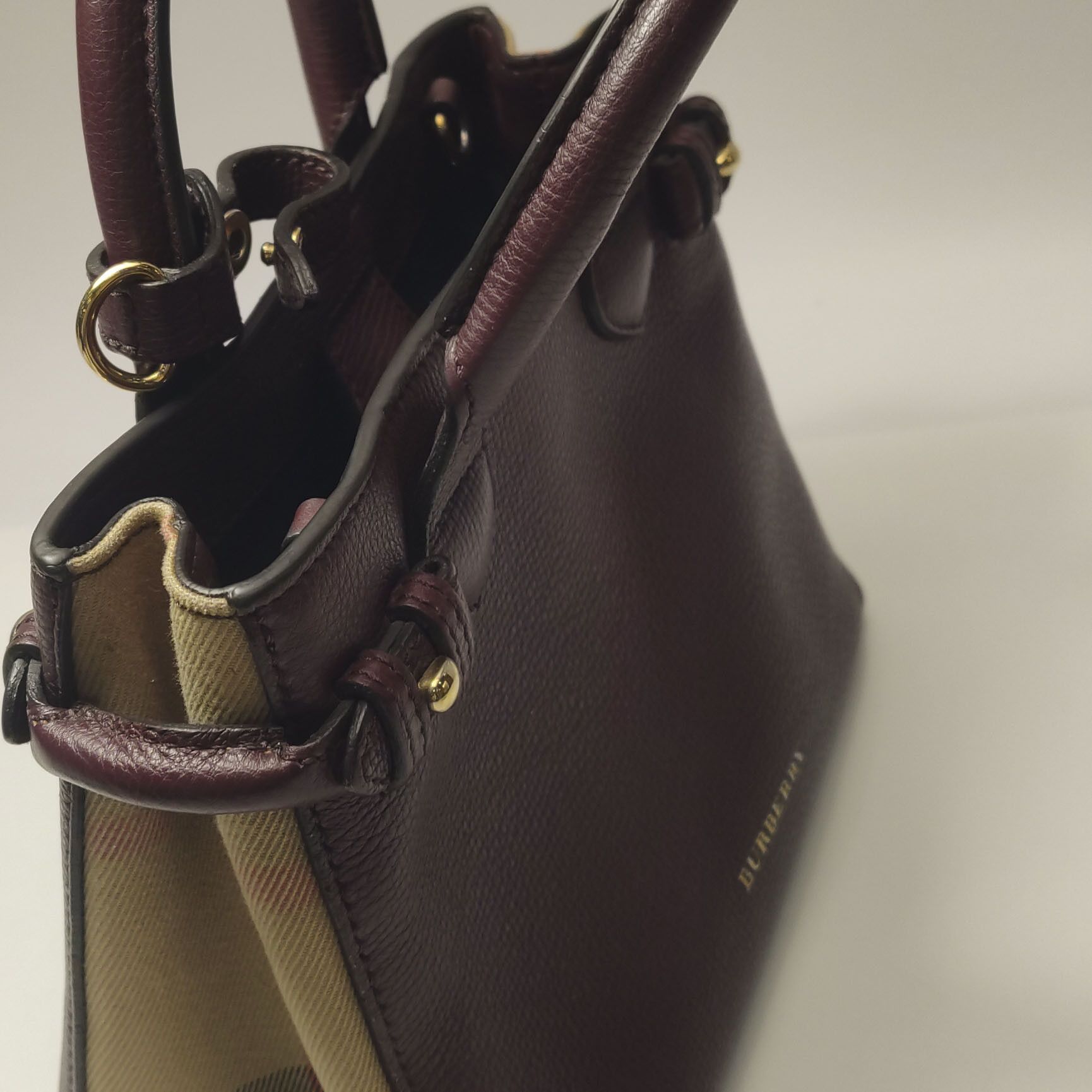 Burberry Burberry Women os Shoulder Bags Size ONE SIZE - 22 Thumbnail