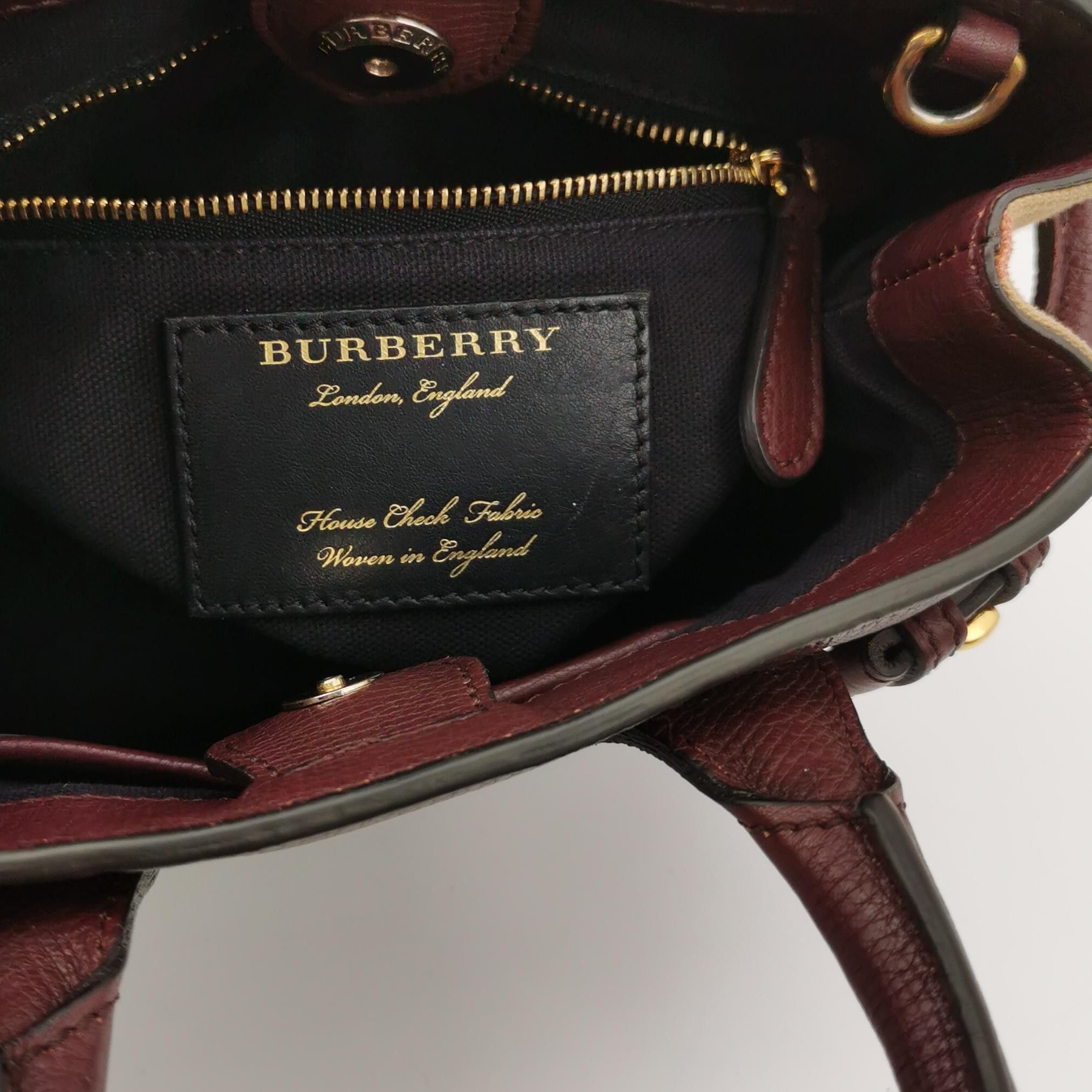 Burberry Burberry Women os Shoulder Bags Size ONE SIZE - 8 Thumbnail
