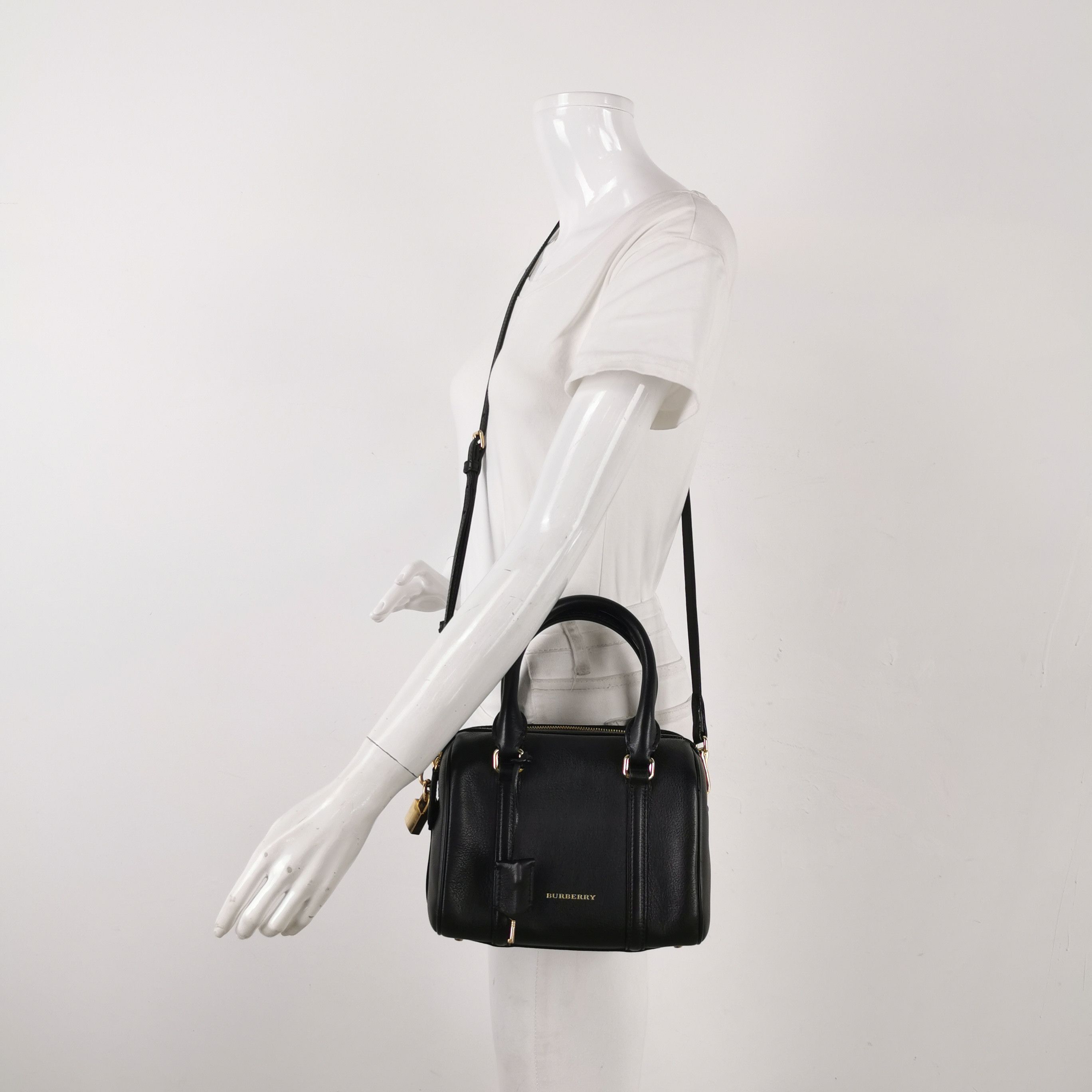 Burberry Burberry Women os Shoulder Bags Size ONE SIZE - 2 Thumbnail