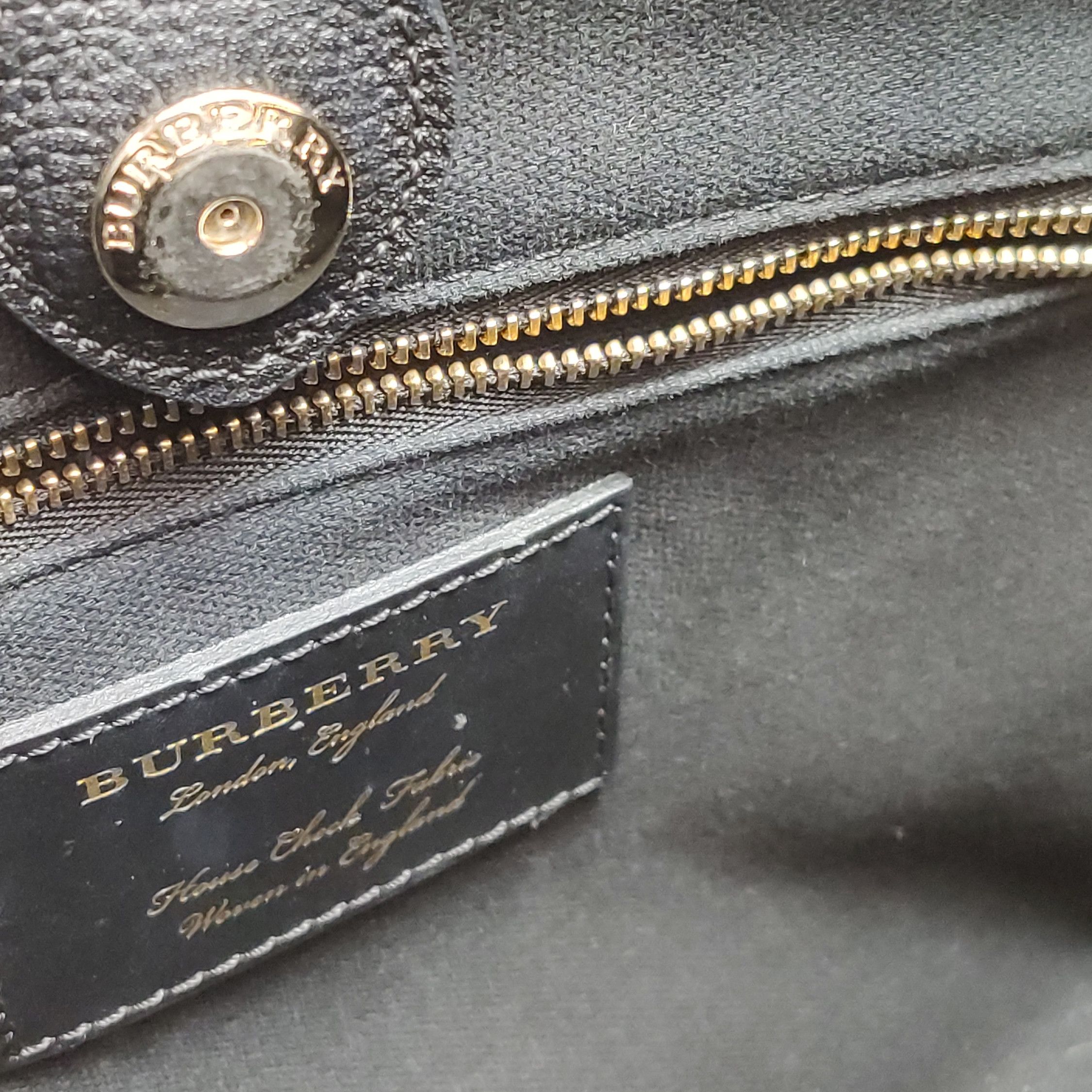 Burberry Burberry Women os Shoulder Bags Size ONE SIZE - 10 Thumbnail