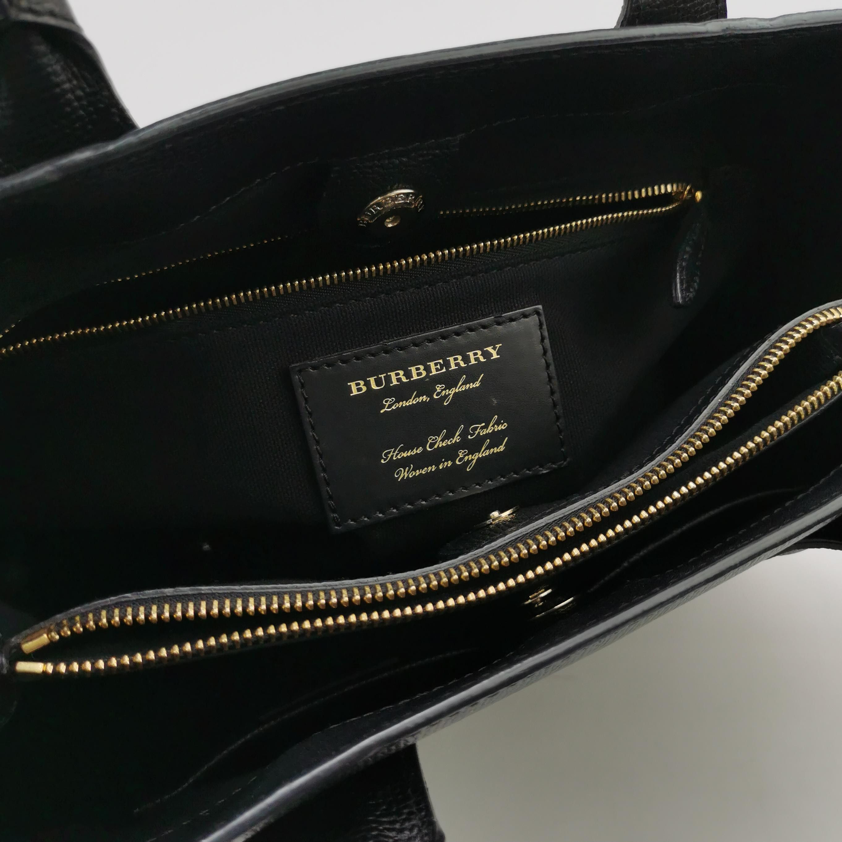 Burberry Burberry Women os Shoulder Bags Size ONE SIZE - 8 Thumbnail