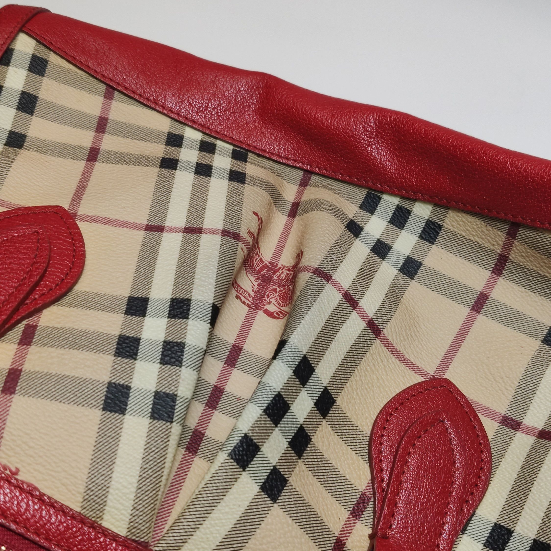 Burberry Burberry Women os Shoulder Bags Size ONE SIZE - 22 Thumbnail