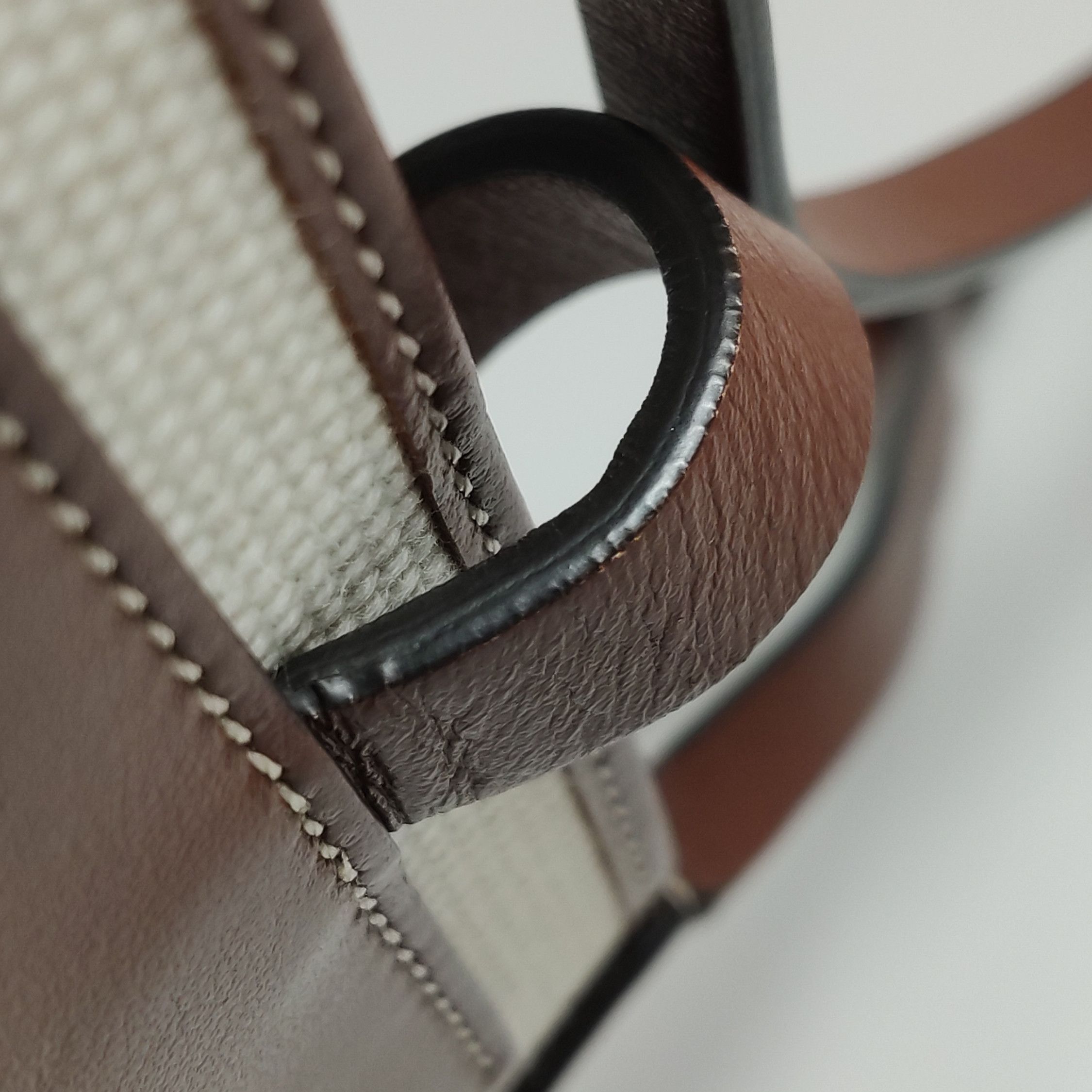 Burberry Burberry Women os Shoulder Bags Size ONE SIZE - 16 Thumbnail