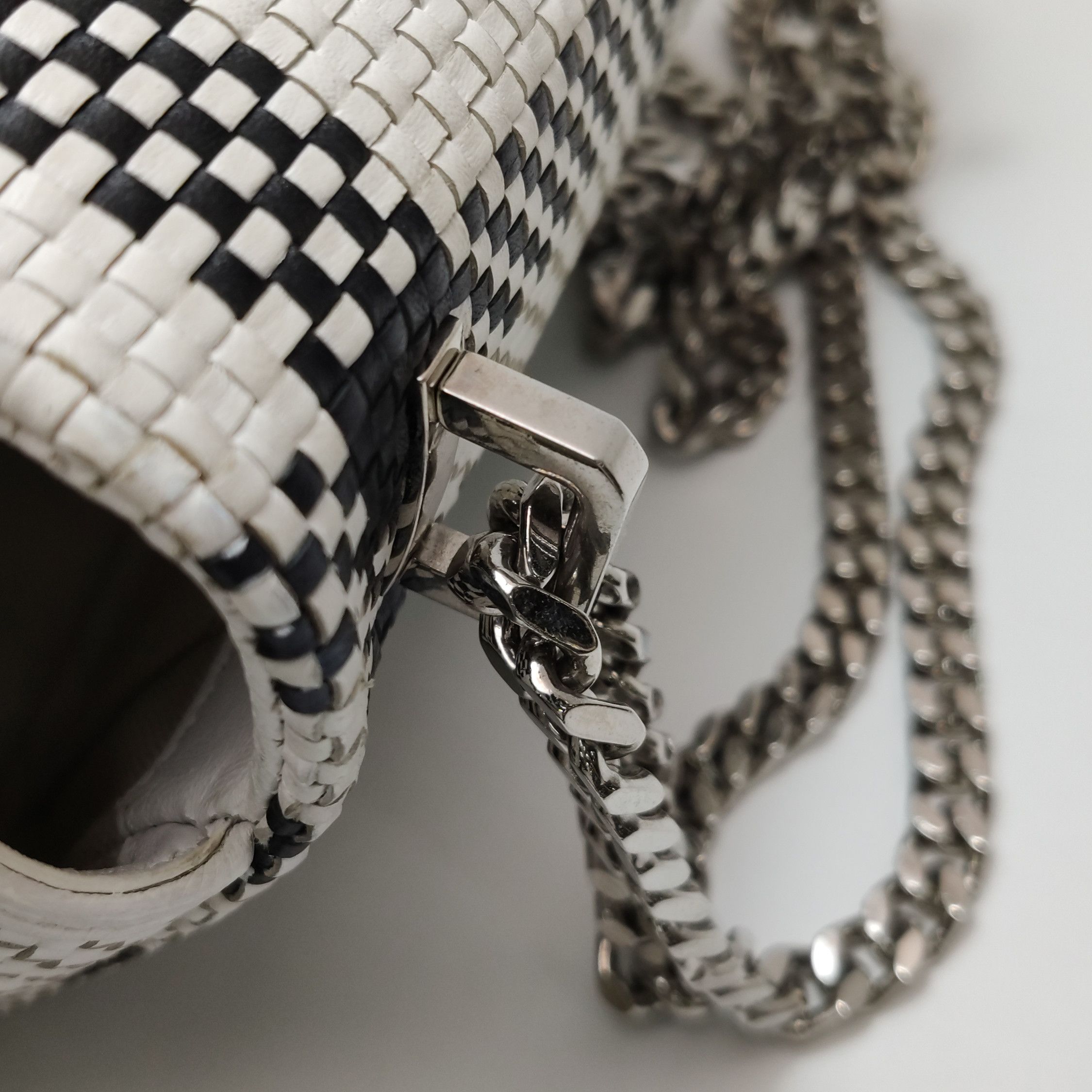Burberry Burberry Women os Shoulder Bags Size ONE SIZE - 14 Thumbnail