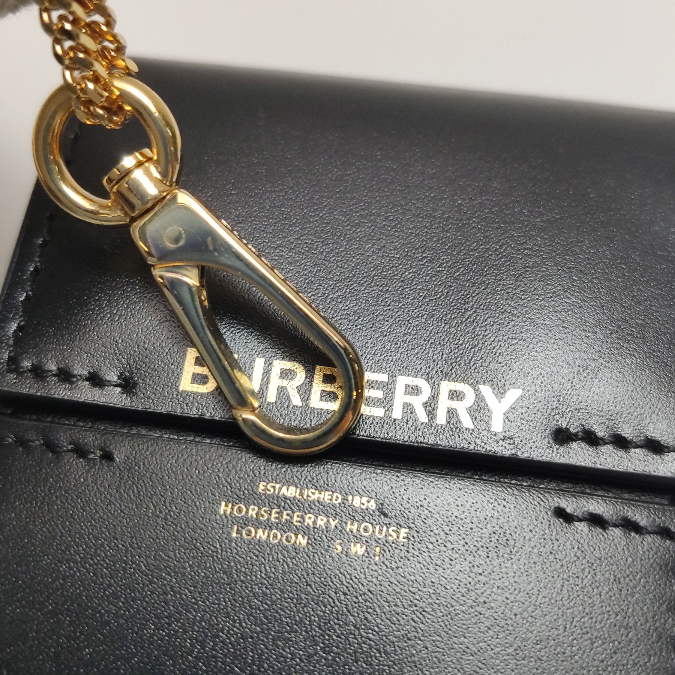 Burberry Burberry Women os Shoulder Bags Size ONE SIZE - 12 Thumbnail