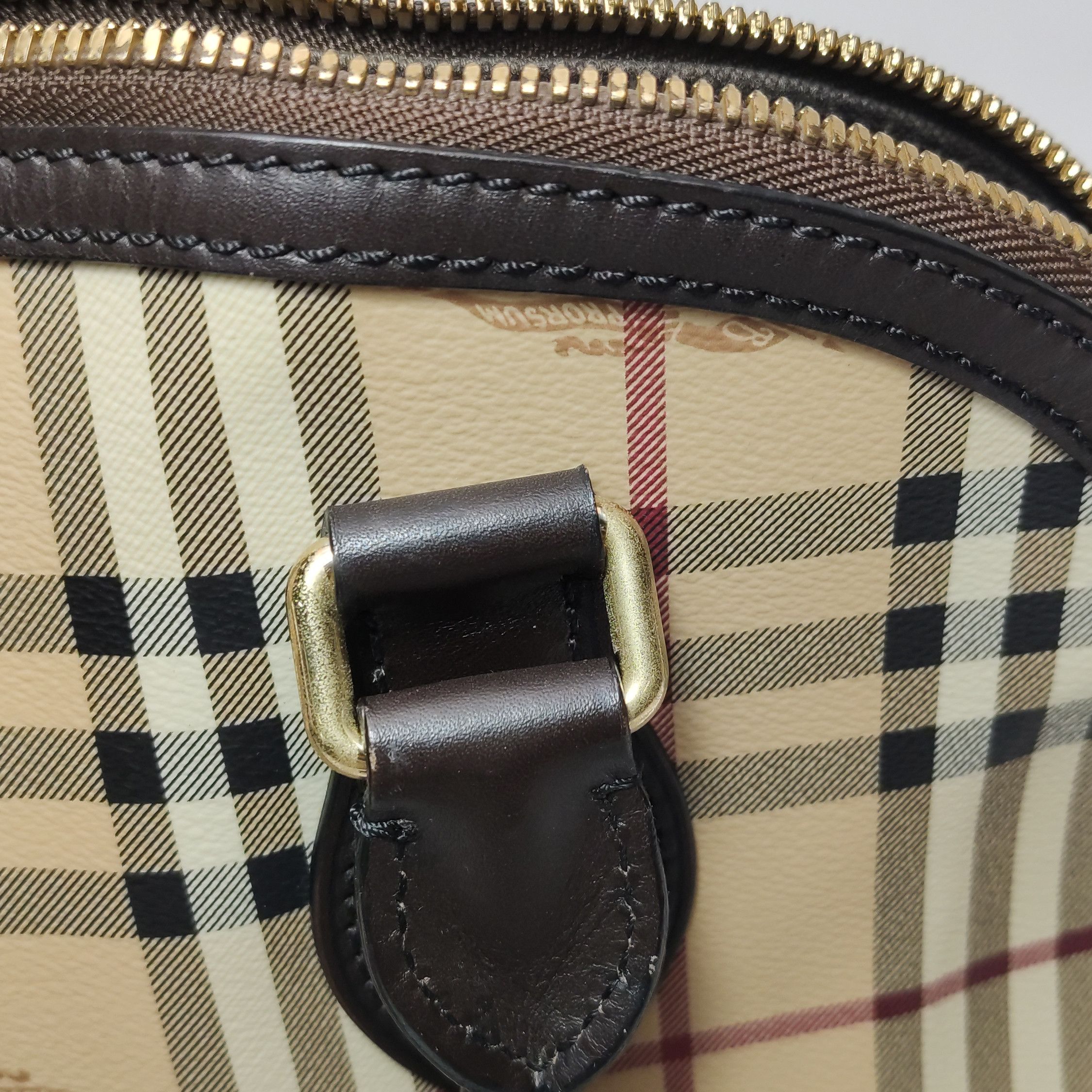 Burberry Burberry Women os Shoulder Bags Size ONE SIZE - 15 Thumbnail