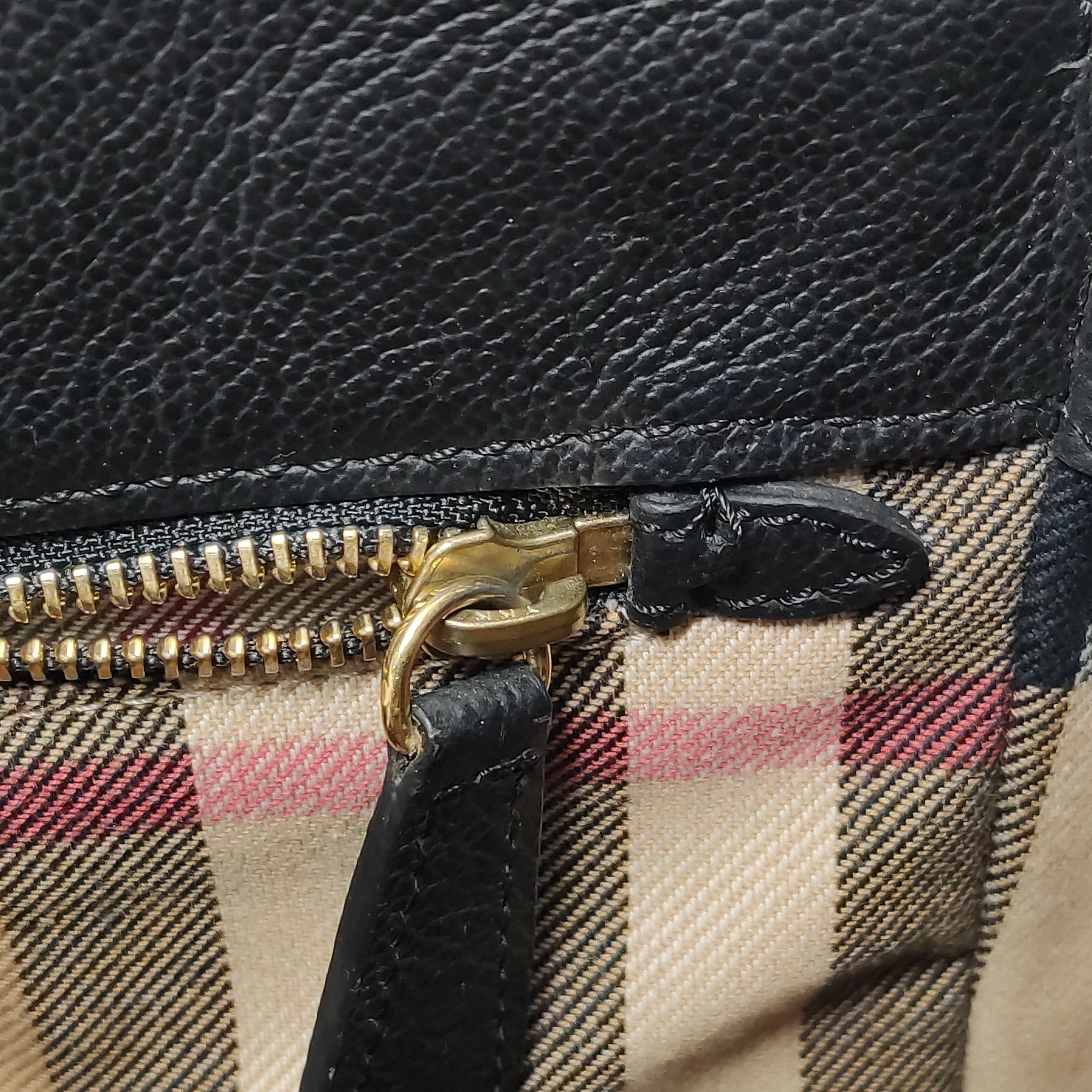 Burberry Burberry Women os Shoulder Bags Size ONE SIZE - 21 Thumbnail
