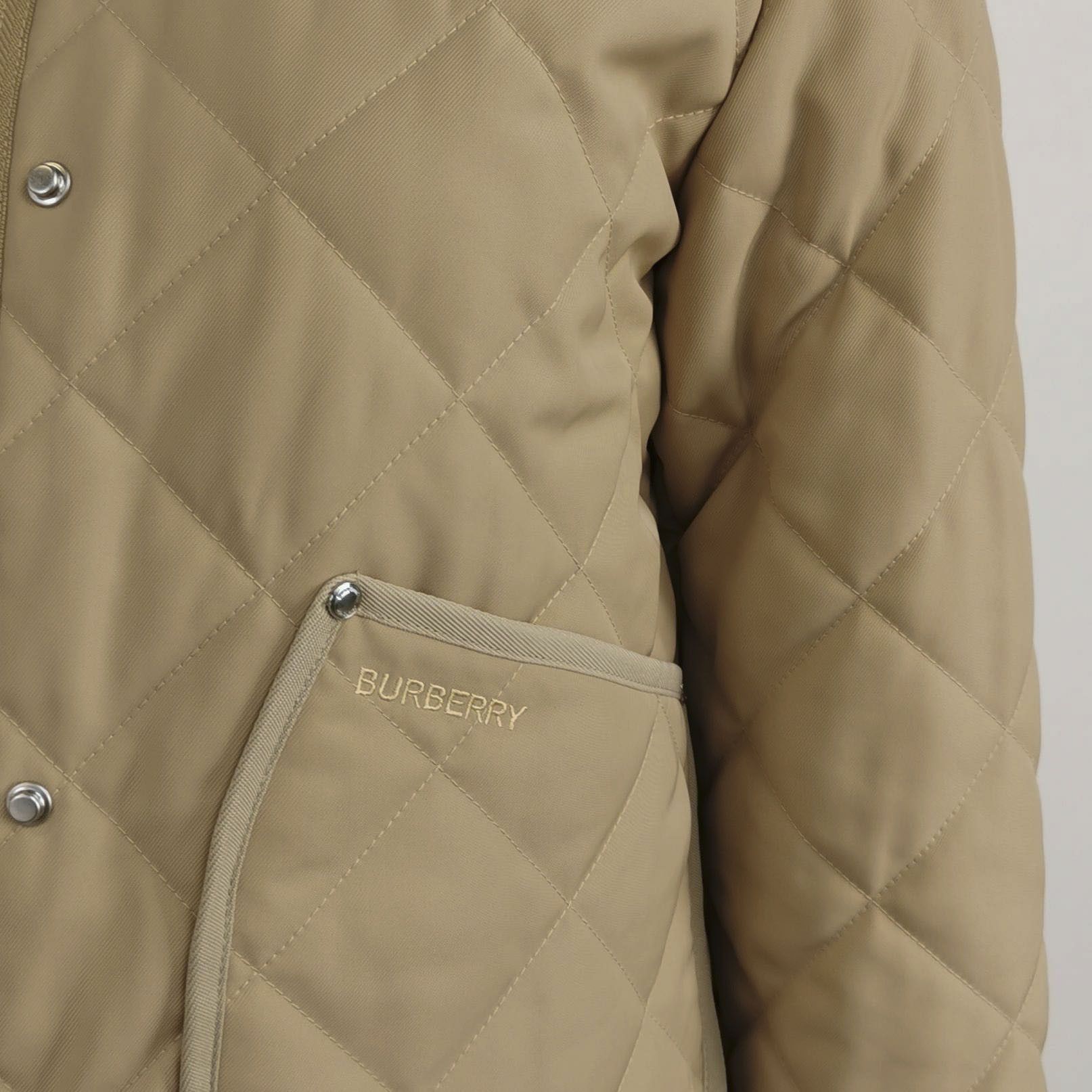 Burberry Burberry Women m Down Jackets Size M / US 6-8 / IT 42-44 - 3 Thumbnail