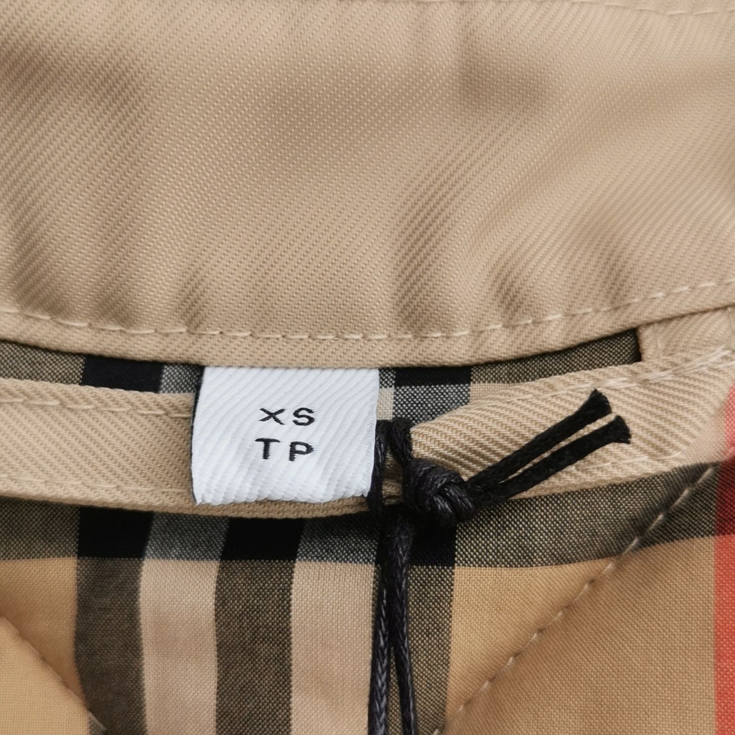 Burberry Burberry Women m Down Jackets Size M / US 6-8 / IT 42-44 - 7 Thumbnail