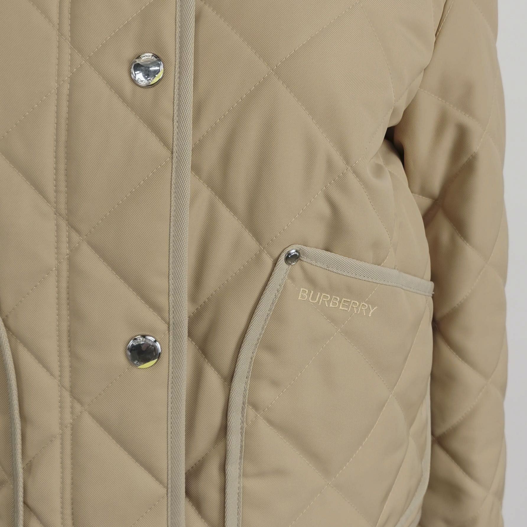 Burberry Burberry Women m Down Jackets Size M / US 6-8 / IT 42-44 - 3 Thumbnail