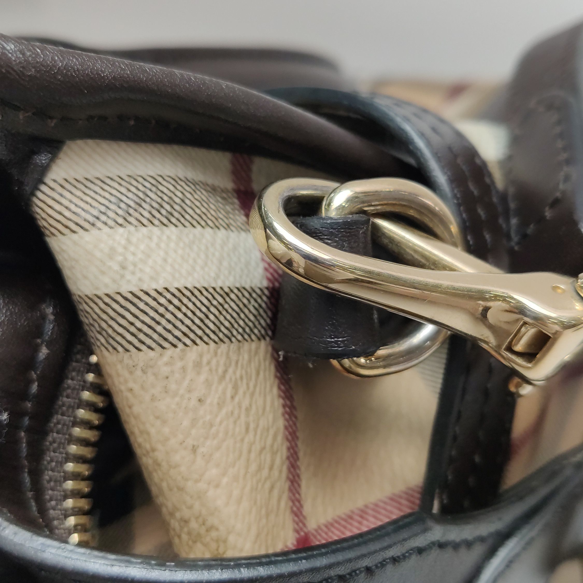 Burberry Burberry Women os Shoulder Bags Size ONE SIZE - 24 Thumbnail
