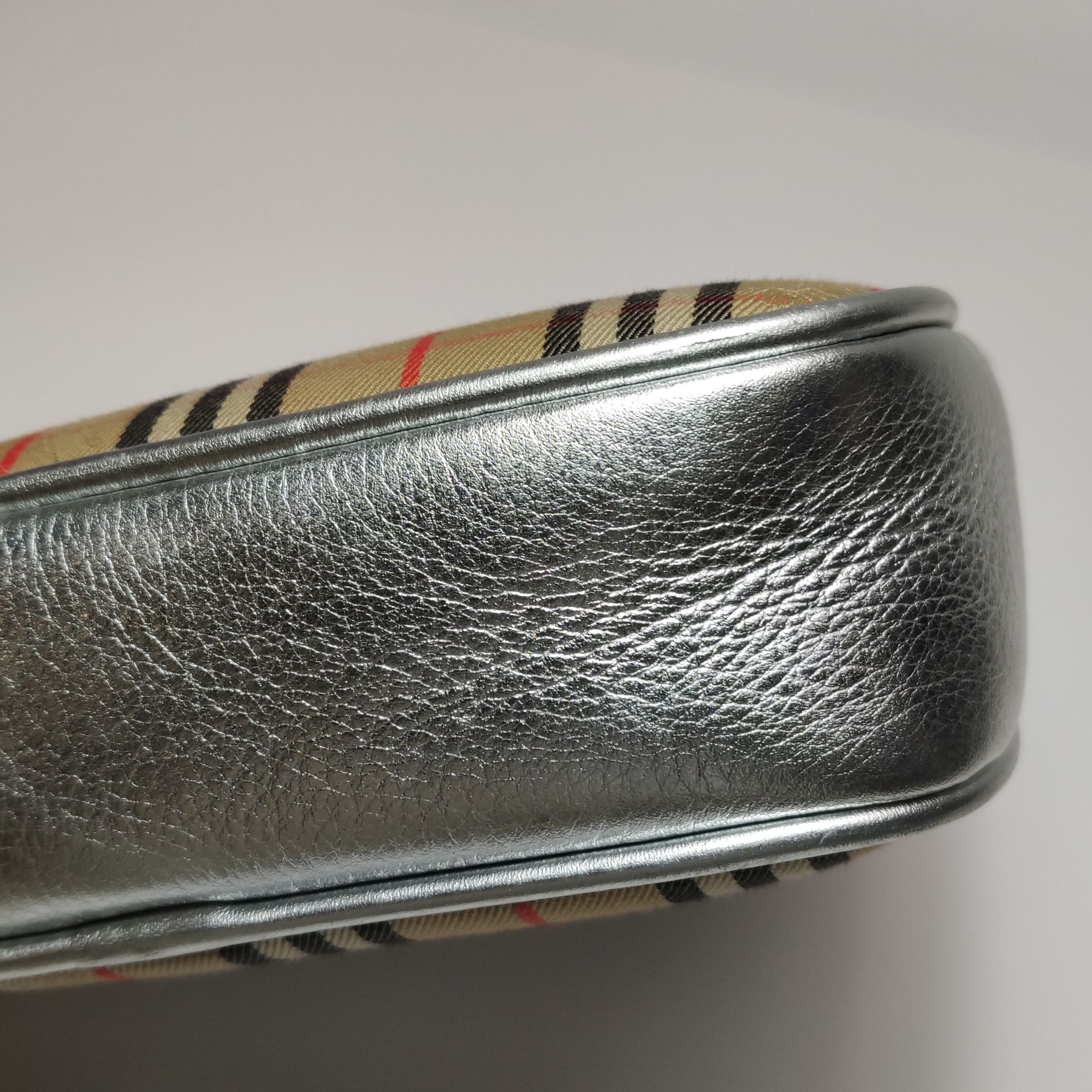 Burberry Burberry Women os Belt Bags Size ONE SIZE - 21 Thumbnail