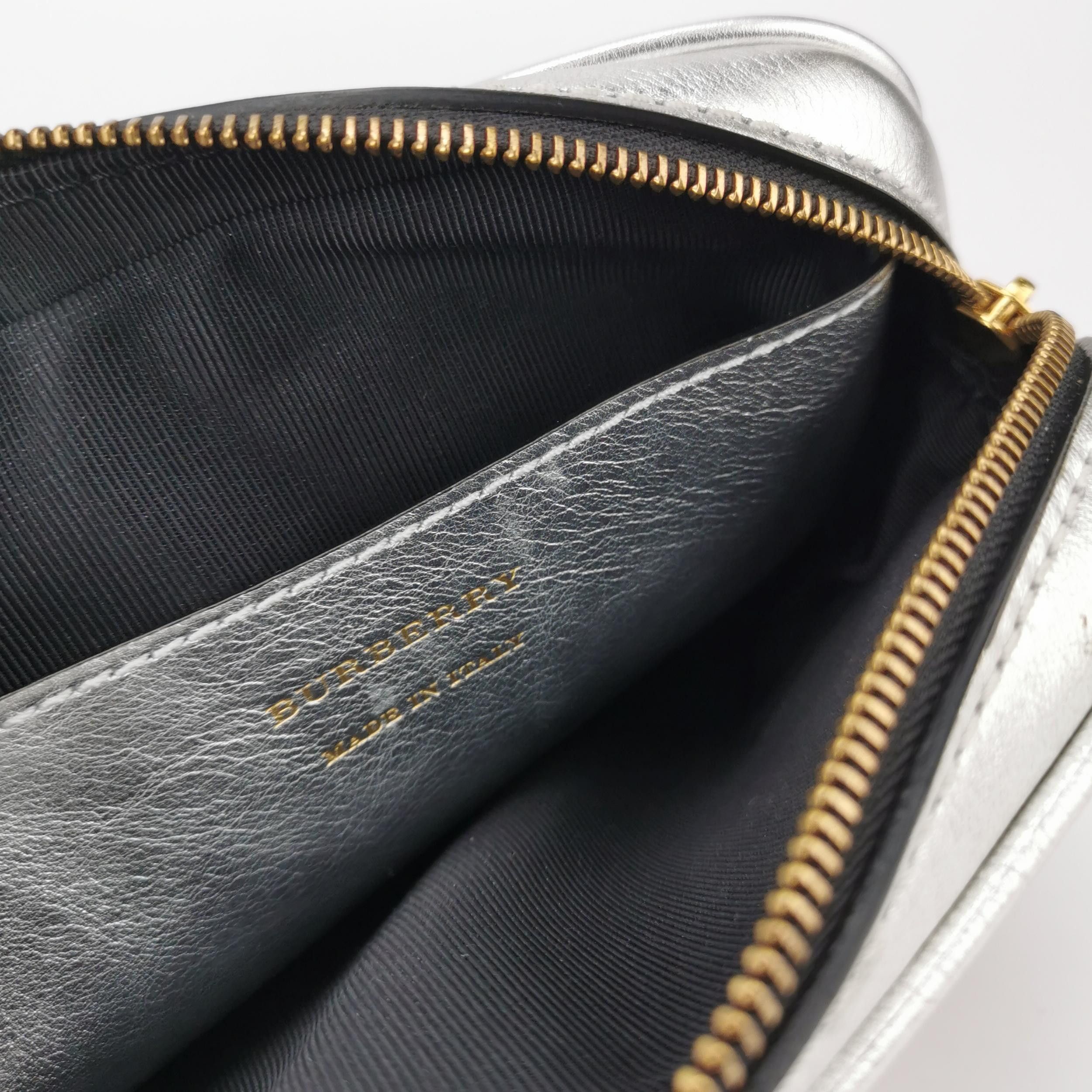 Burberry Burberry Women os Belt Bags Size ONE SIZE - 8 Thumbnail