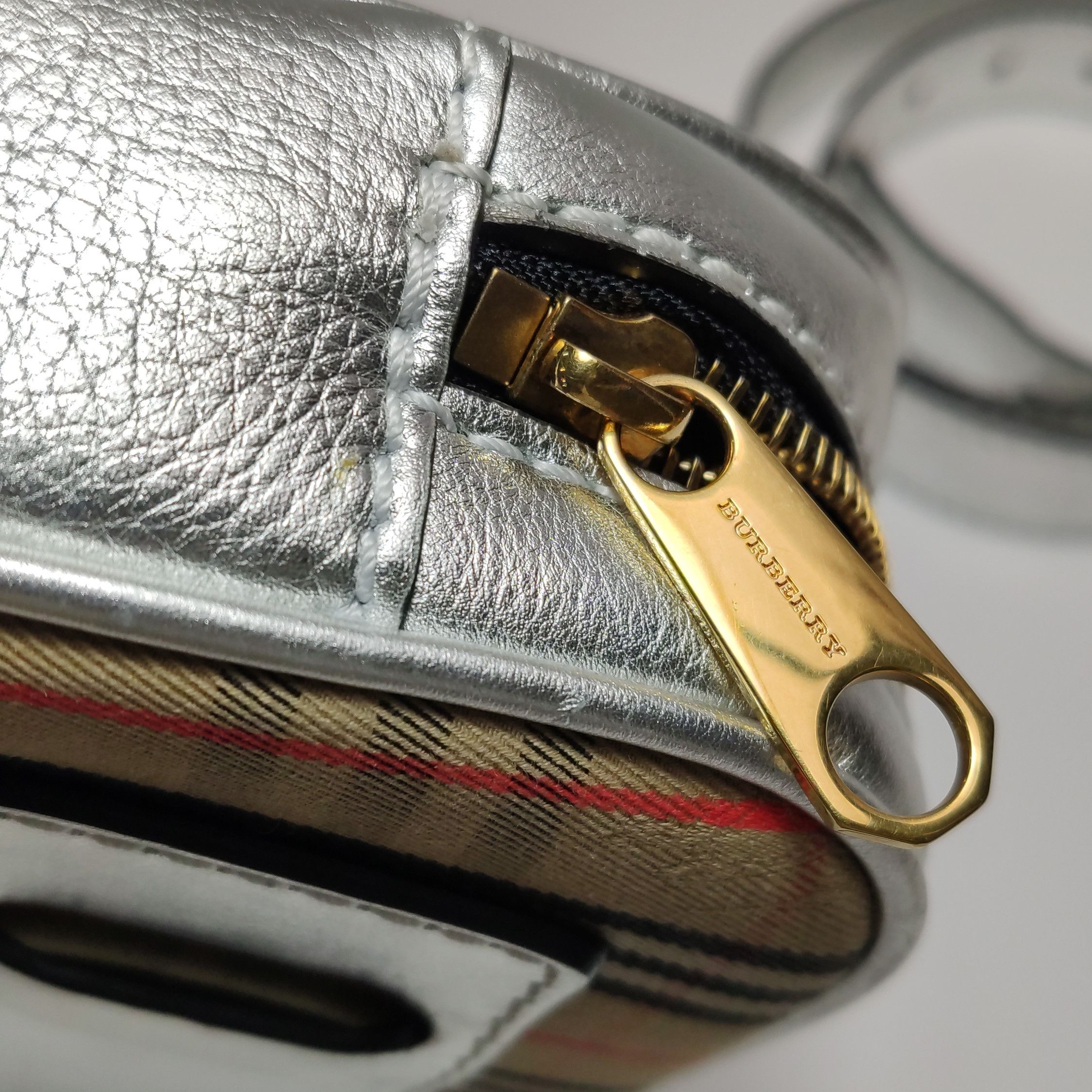 Burberry Burberry Women os Belt Bags Size ONE SIZE - 11 Thumbnail