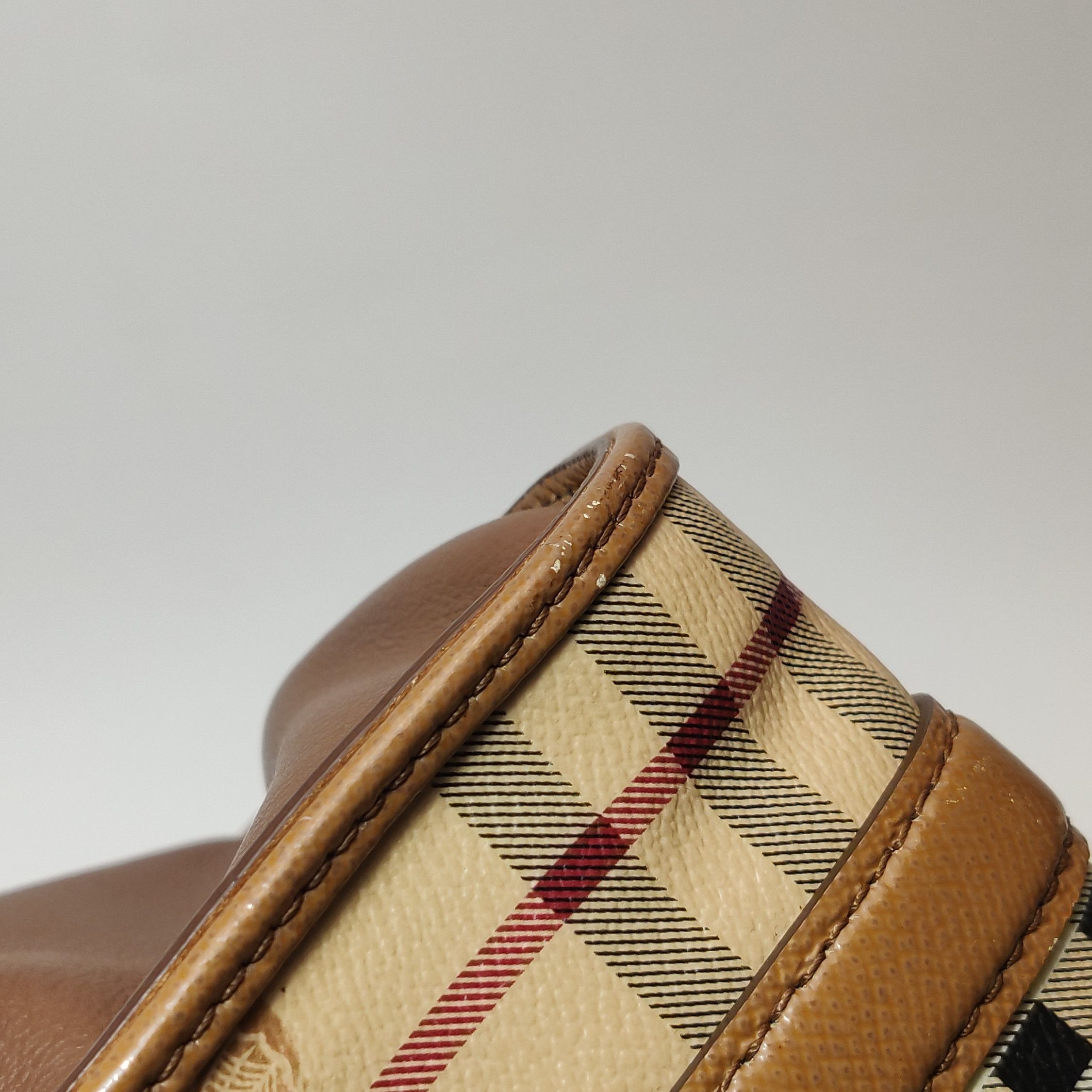 Burberry Burberry Women os Shoulder Bags Size ONE SIZE - 19 Thumbnail