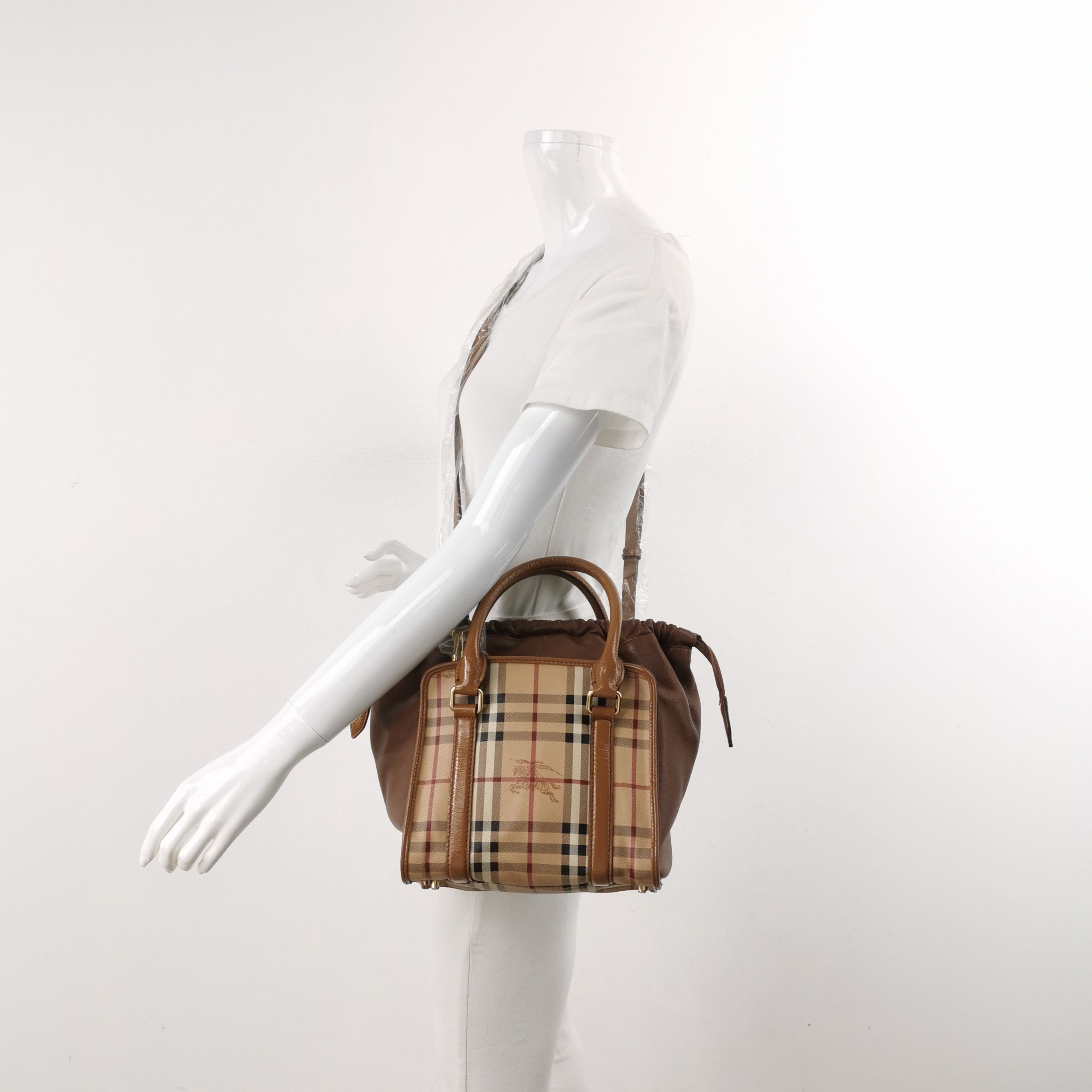 Burberry Burberry Women os Shoulder Bags Size ONE SIZE - 2 Thumbnail
