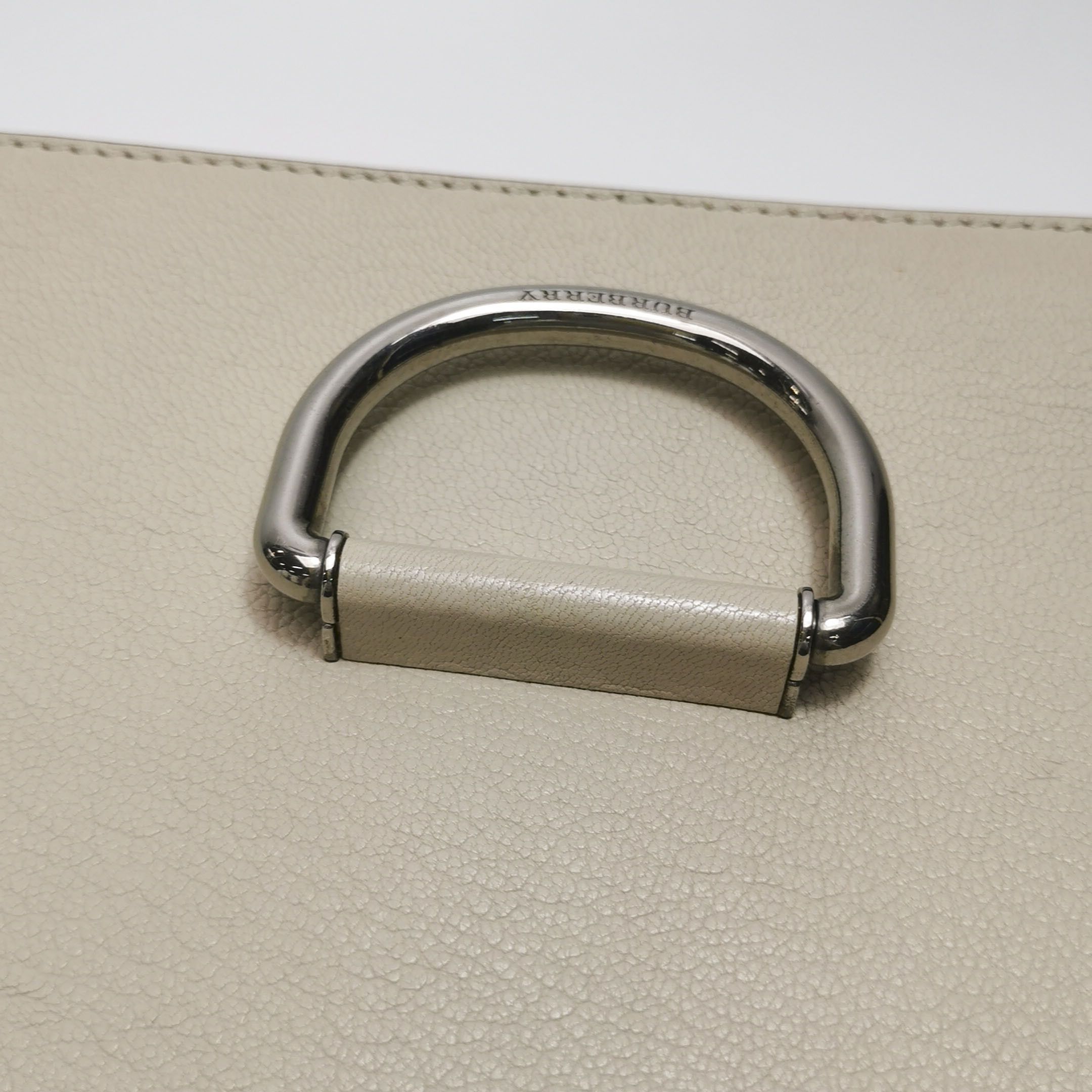 Burberry Burberry Women os Shoulder Bags Size ONE SIZE - 10 Thumbnail