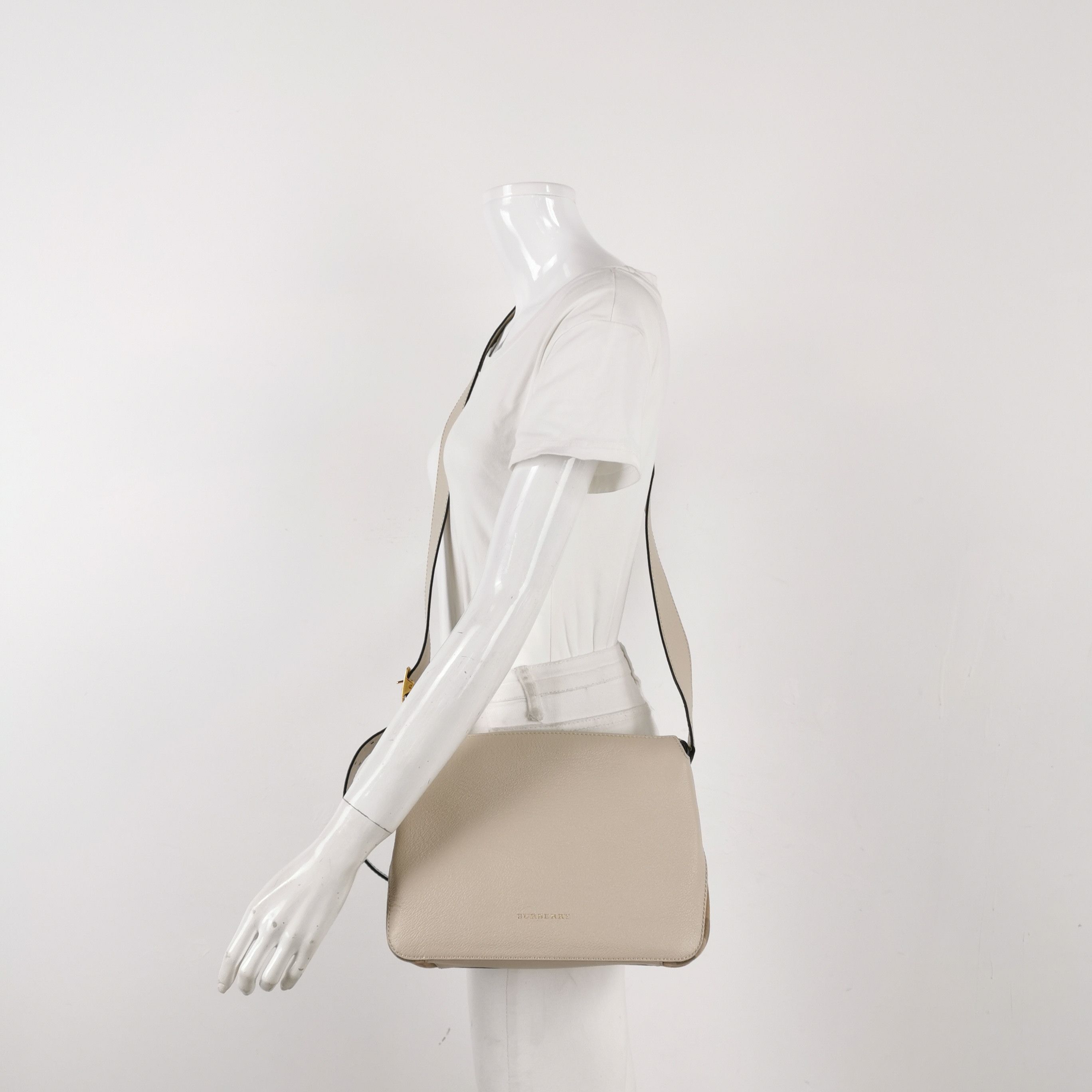 Burberry Burberry Women os Shoulder Bags Size ONE SIZE - 2 Thumbnail