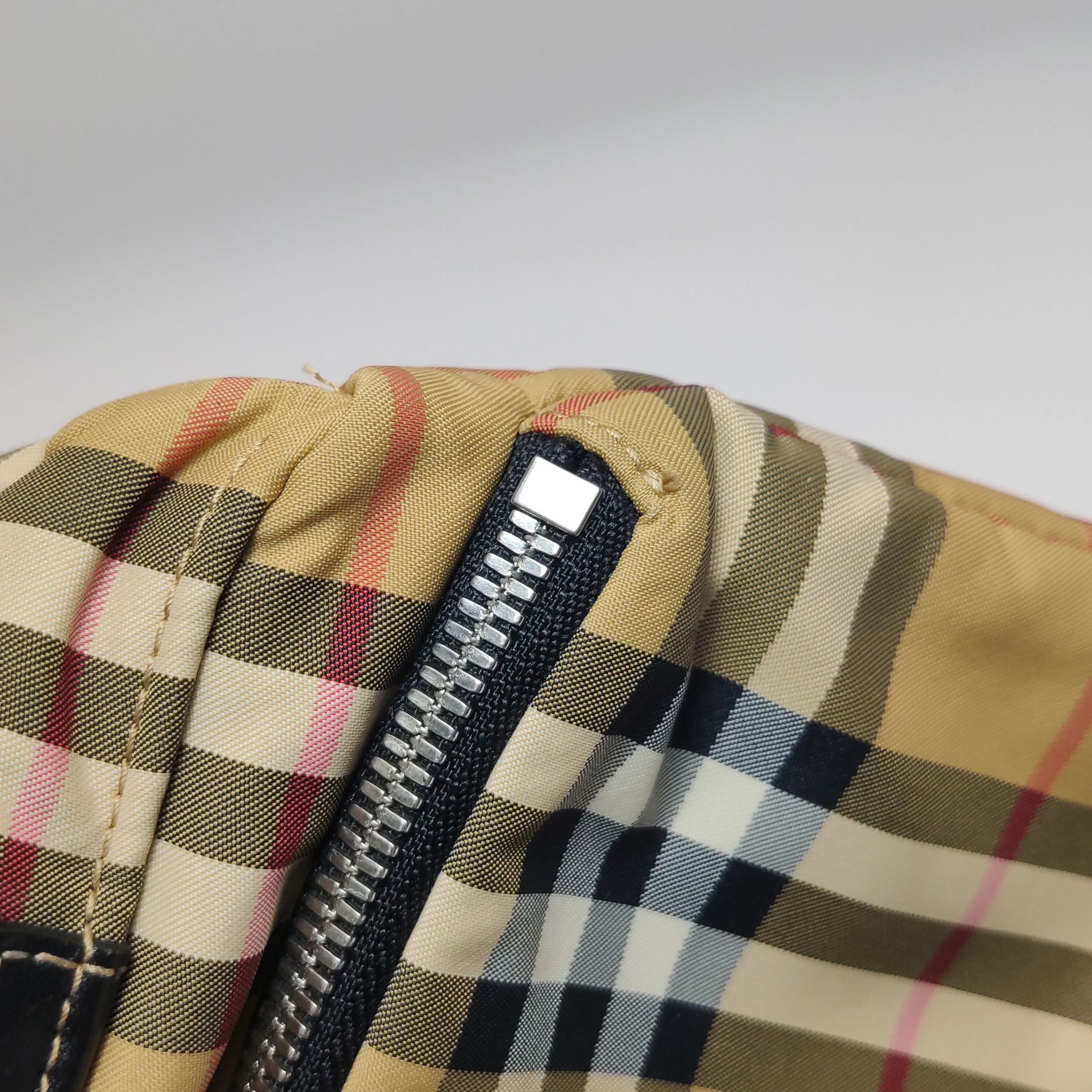 Burberry Burberry Women os Backpacks Size ONE SIZE - 20 Thumbnail