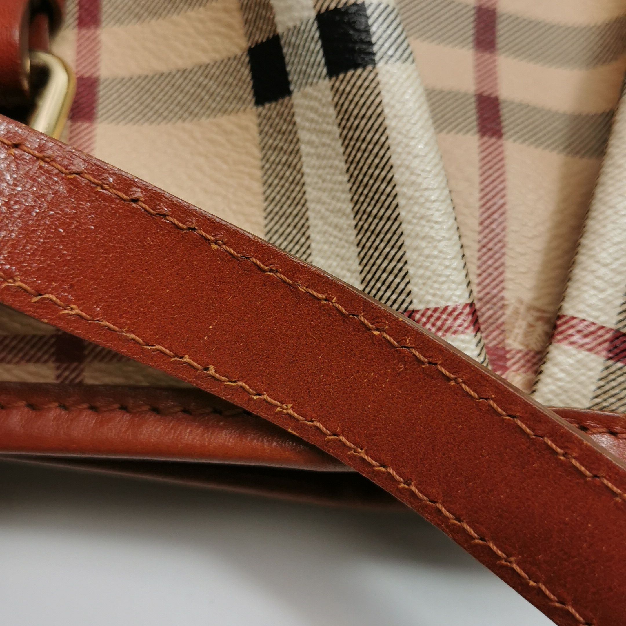 Burberry Burberry Women os Shoulder Bags Size ONE SIZE - 12 Thumbnail