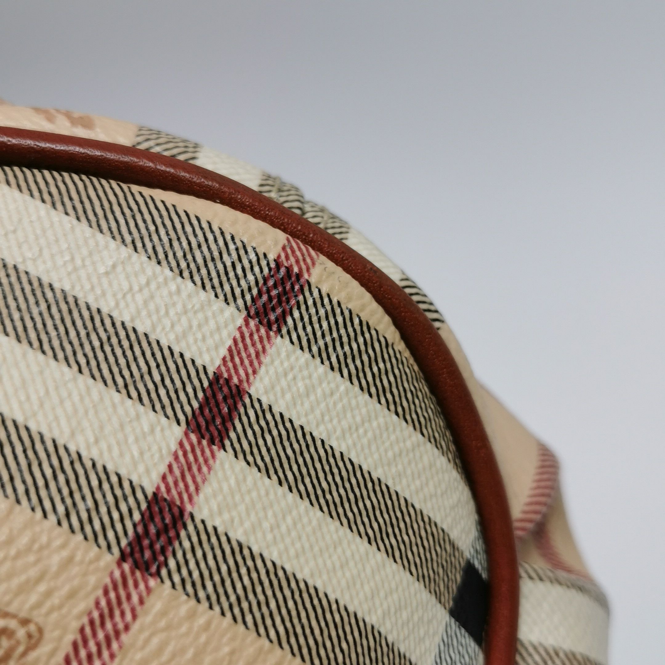 Burberry Burberry Women os Shoulder Bags Size ONE SIZE - 25 Thumbnail