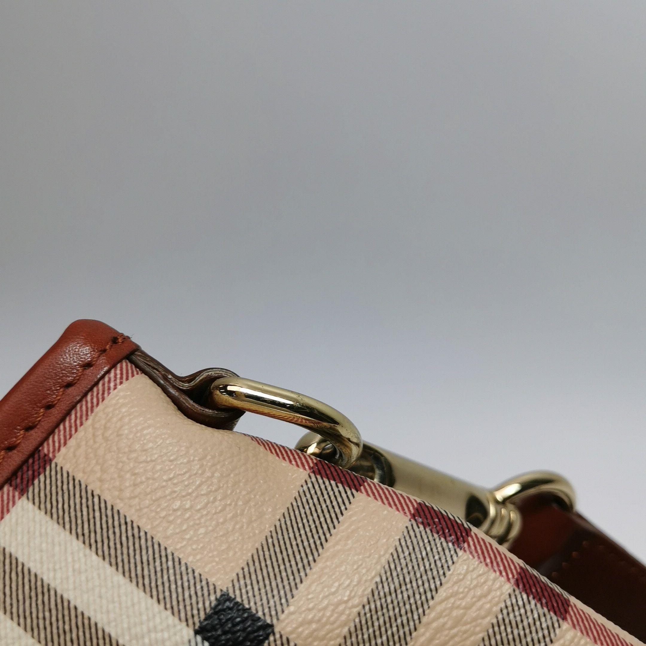 Burberry Burberry Women os Shoulder Bags Size ONE SIZE - 15 Thumbnail