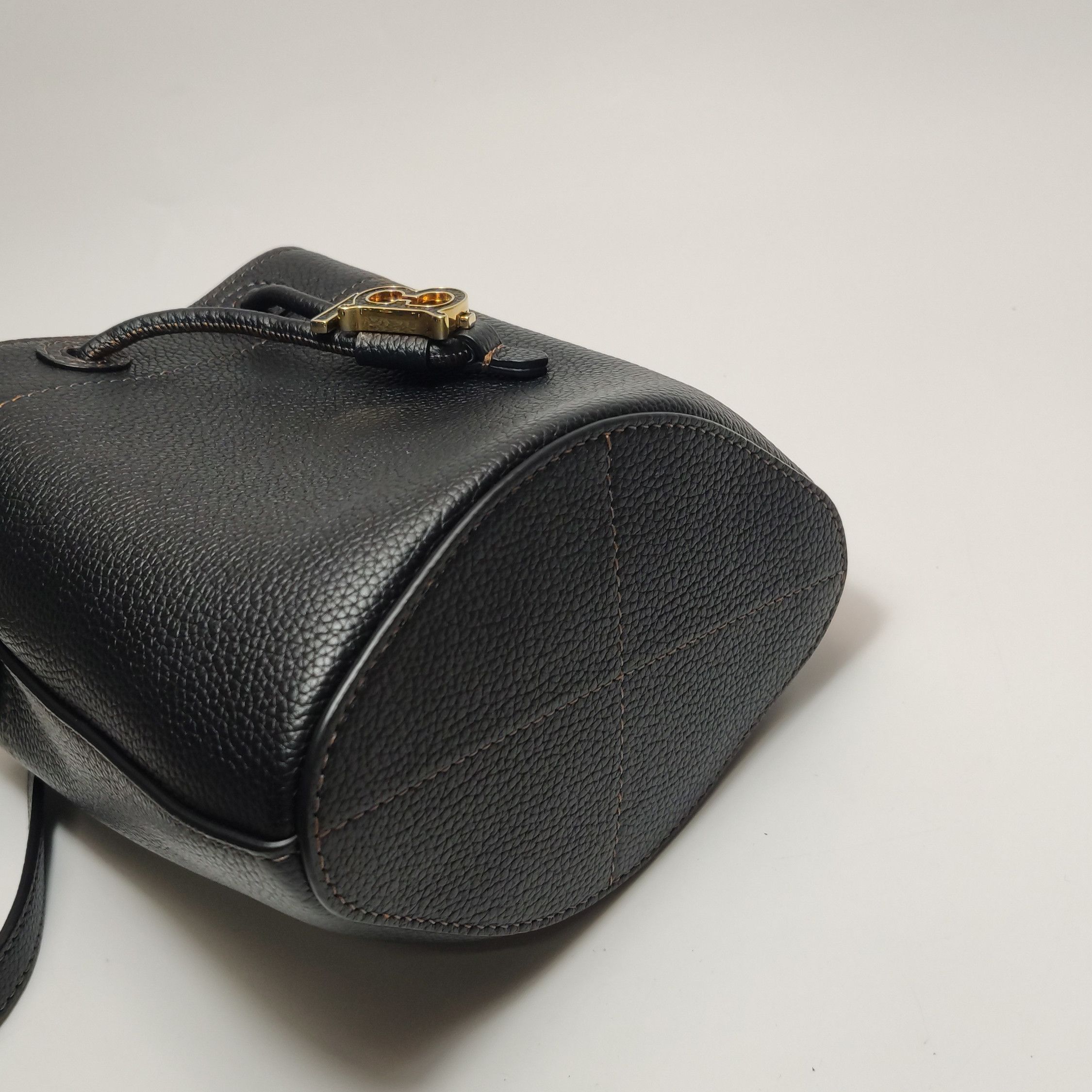 Burberry Burberry Women os Shoulder Bags Size ONE SIZE - 14 Thumbnail
