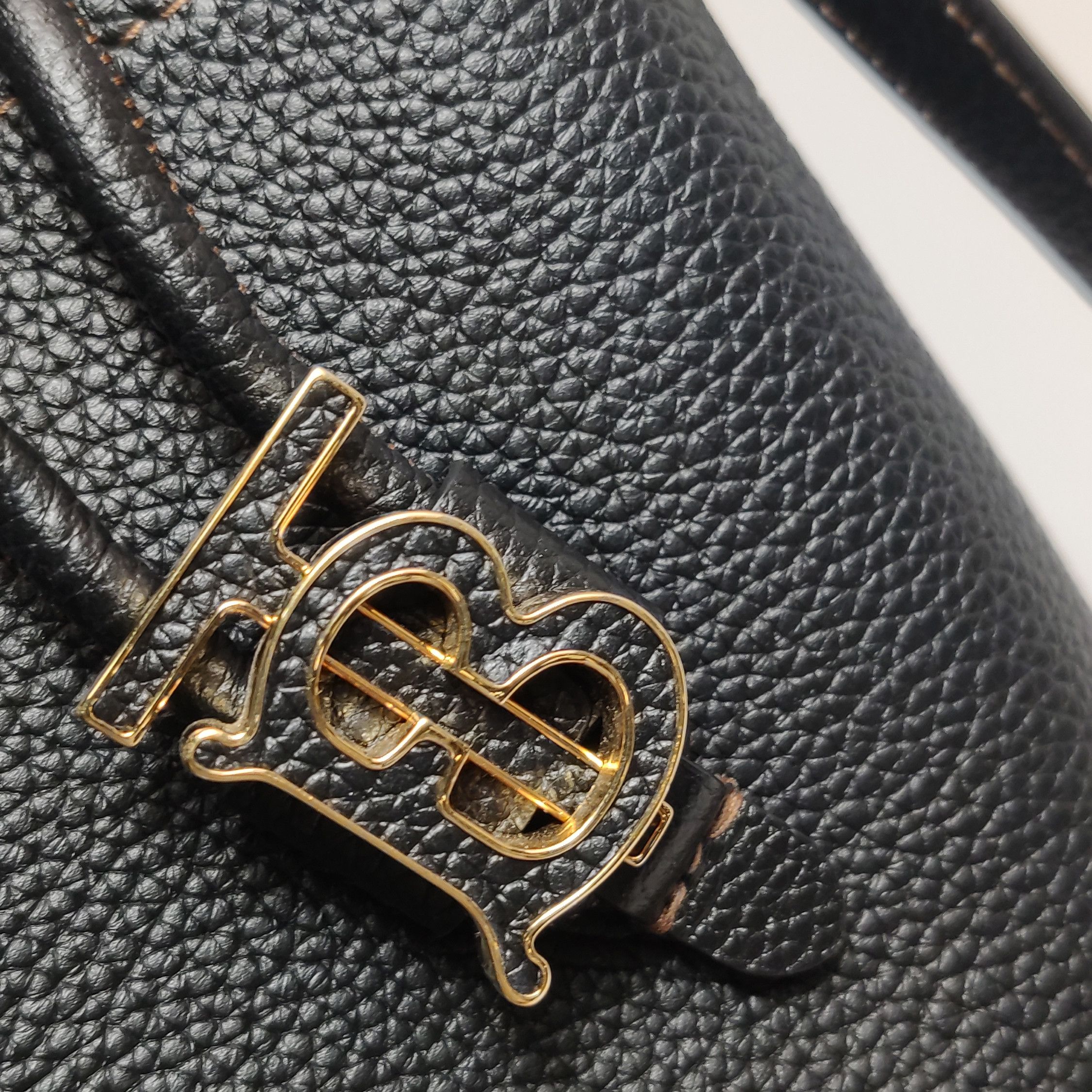 Burberry Burberry Women os Shoulder Bags Size ONE SIZE - 11 Thumbnail