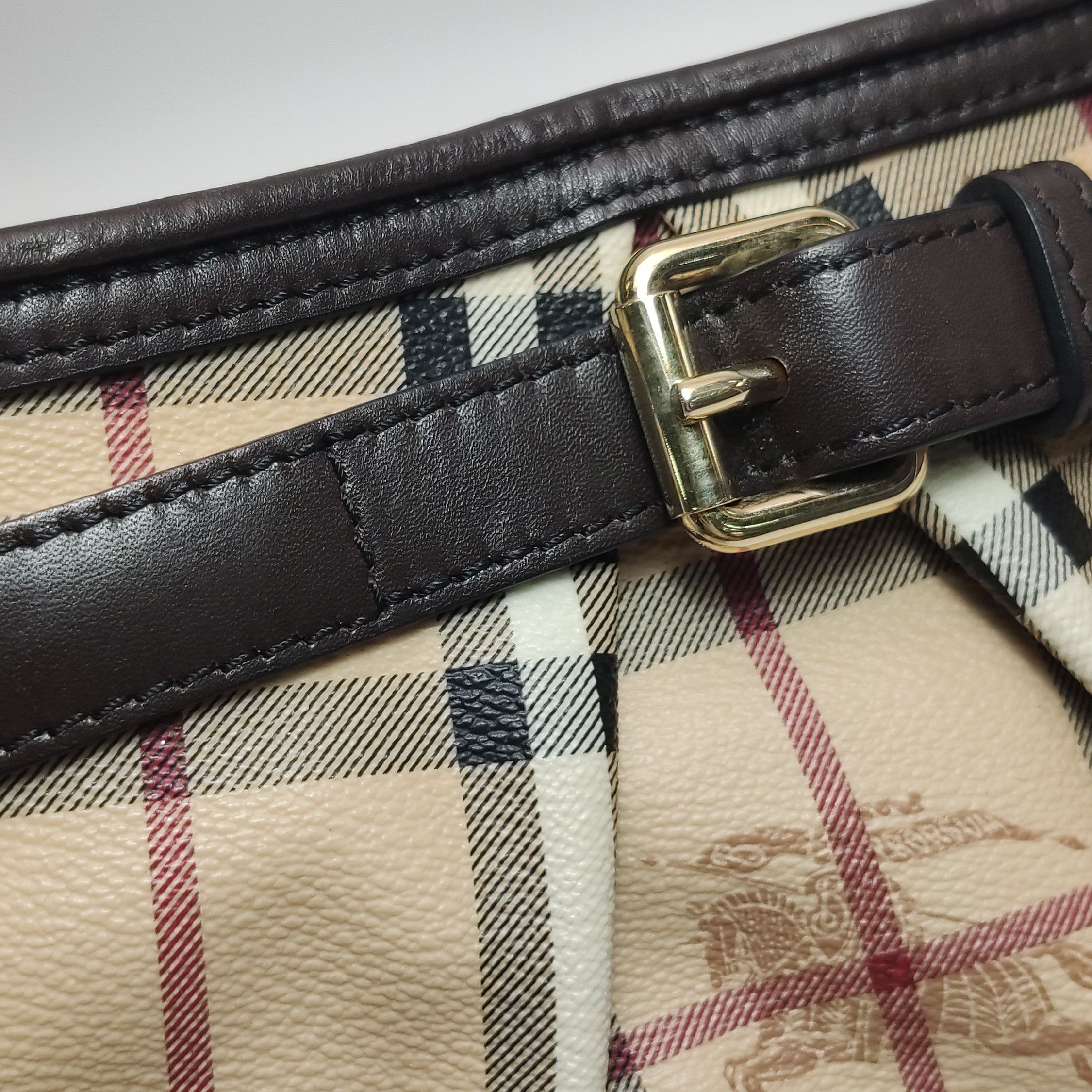 Burberry Burberry Women os Shoulder Bags Size ONE SIZE - 20 Thumbnail