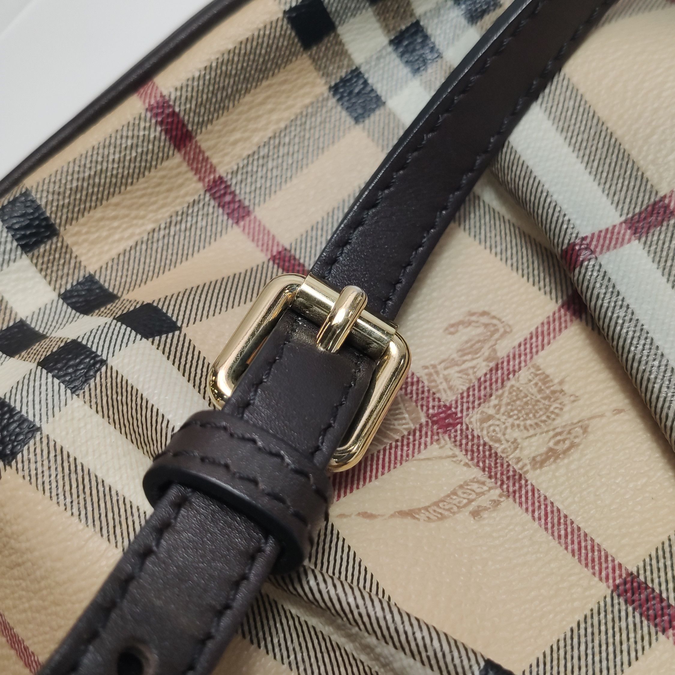 Burberry Burberry Women os Shoulder Bags Size ONE SIZE - 15 Thumbnail