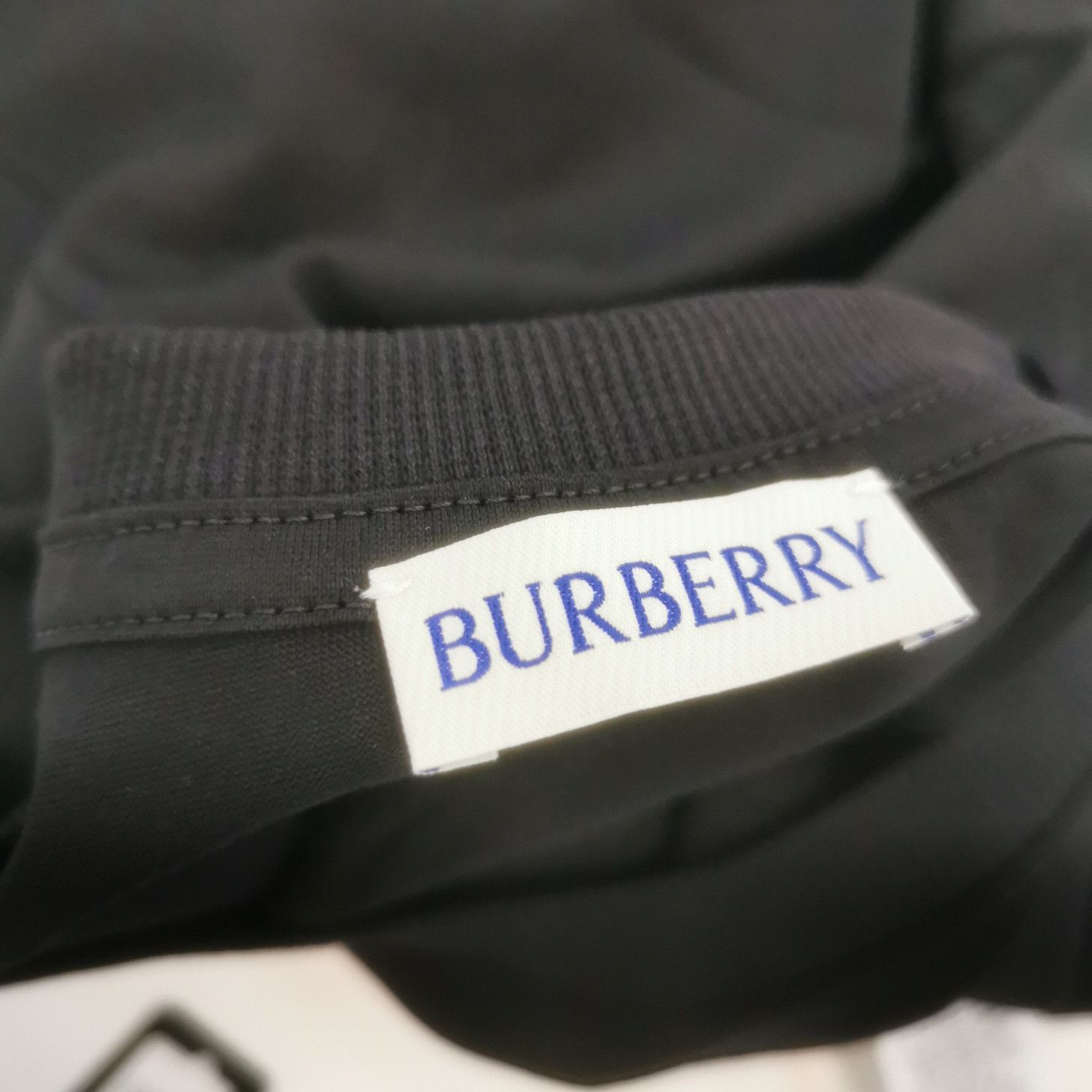 Burberry Burberry Women s Short Sleeve Shirts Size S / US 4 / IT 40 - 5 Thumbnail