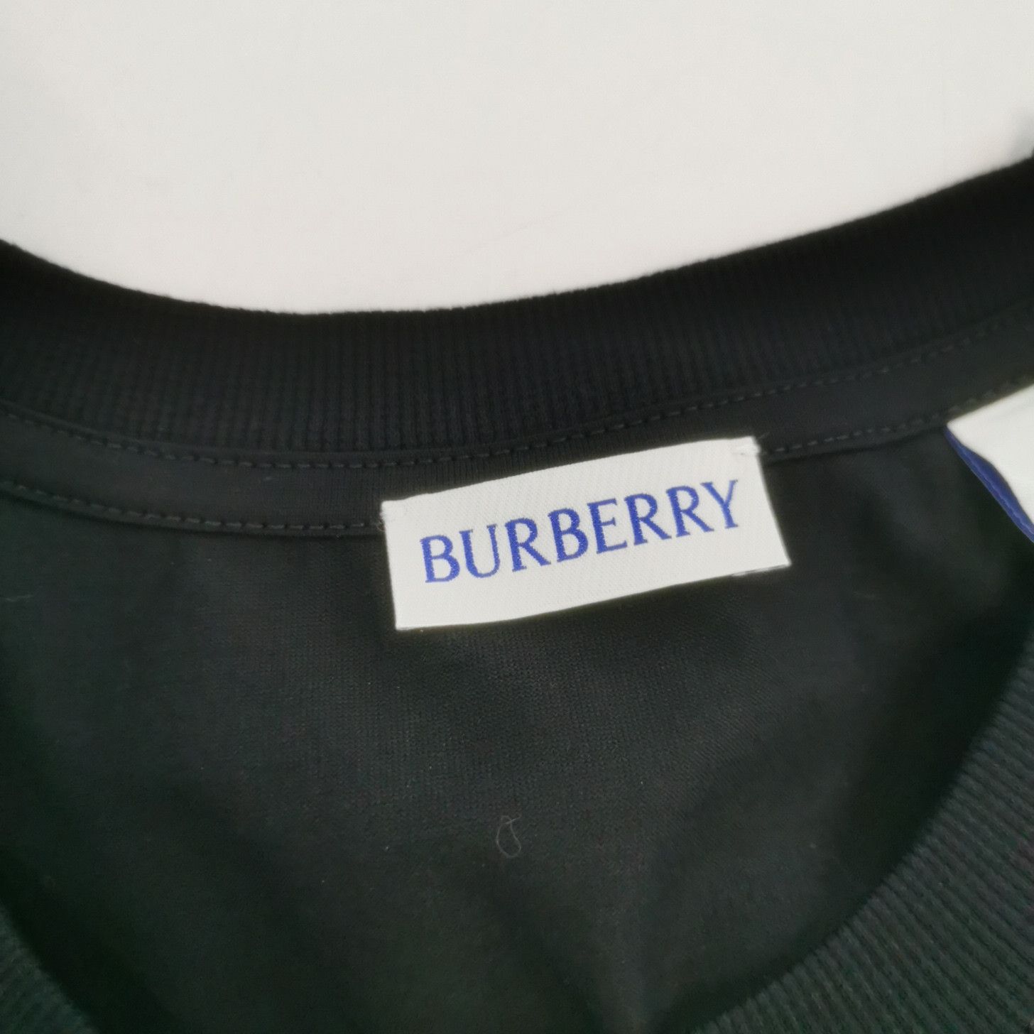 Burberry Burberry Women s Short Sleeve Shirts Size S / US 4 / IT 40 - 5 Thumbnail
