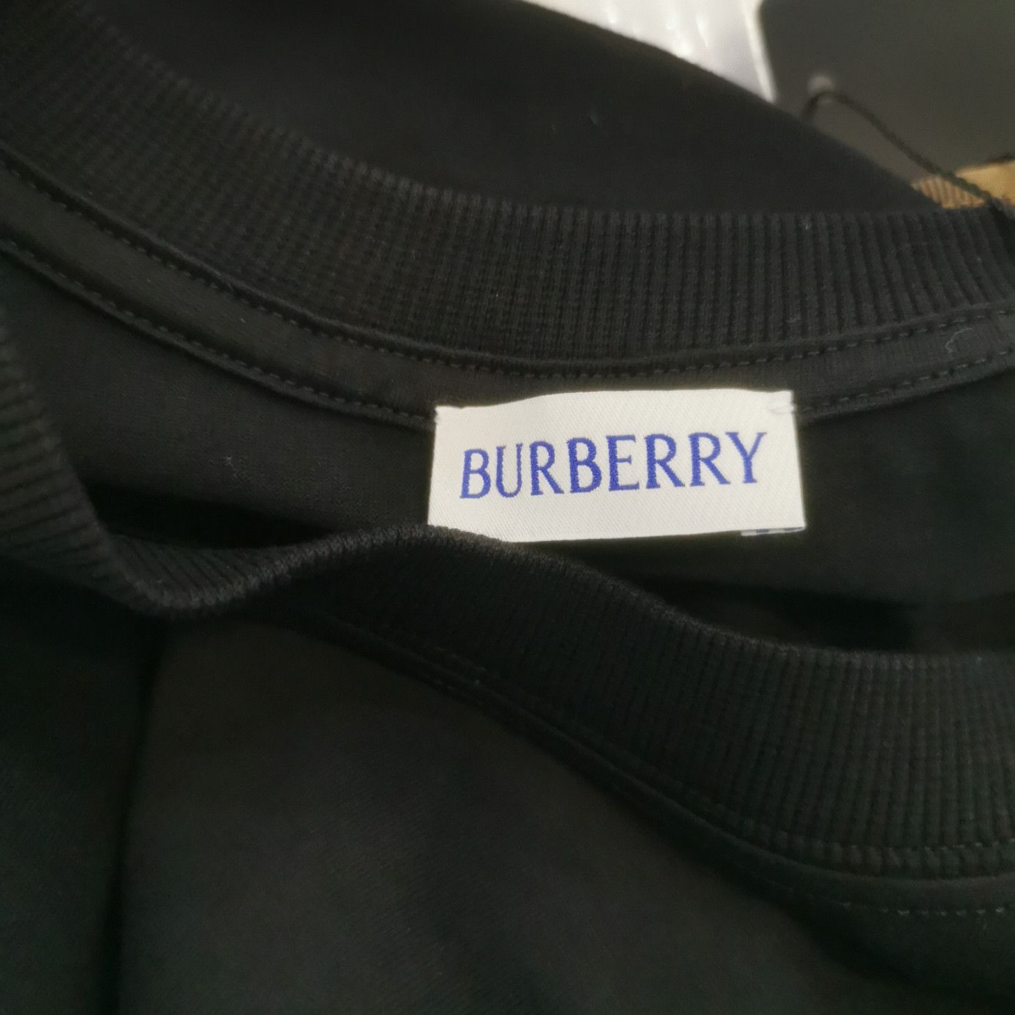 Burberry Burberry Women s Short Sleeve Shirts Size S / US 4 / IT 40 - 5 Thumbnail