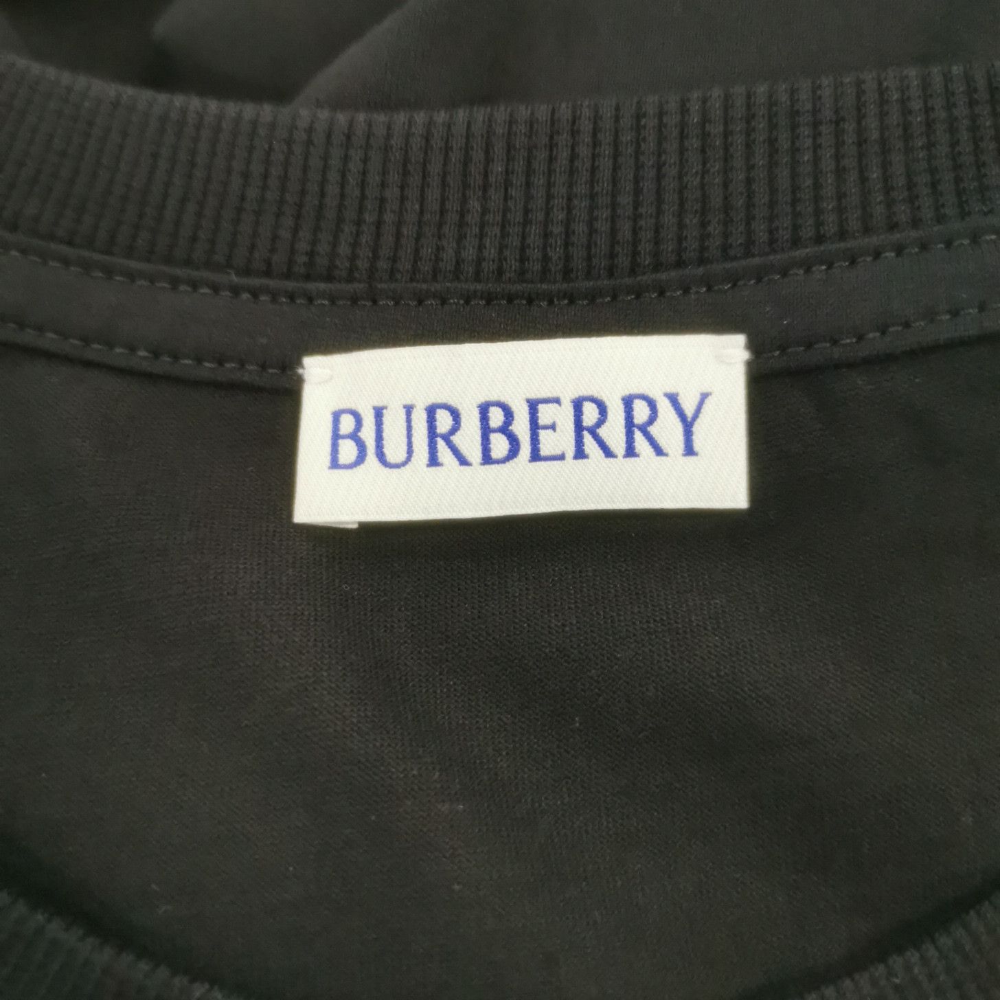 Burberry Burberry Women s Short Sleeve Shirts Size S / US 4 / IT 40 - 5 Thumbnail