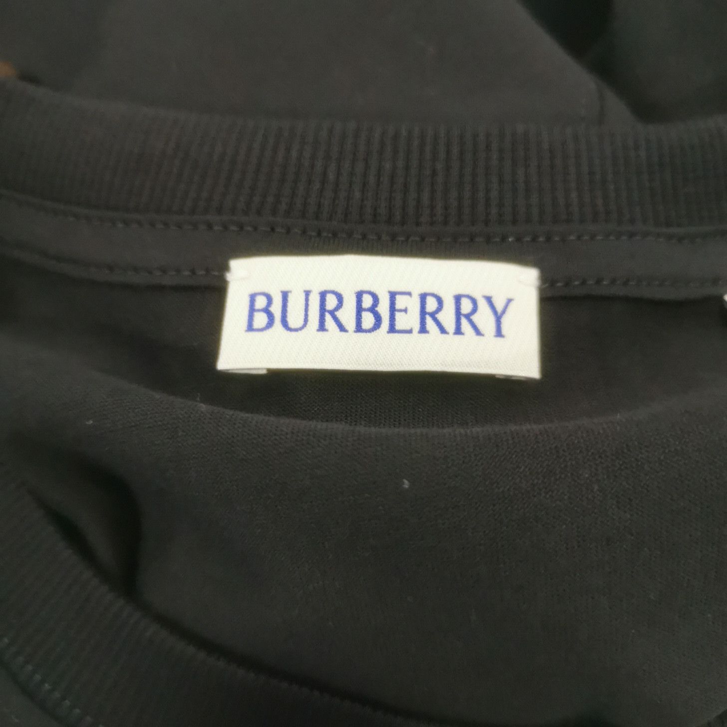 Burberry Burberry Women s Short Sleeve Shirts Size S / US 4 / IT 40 - 5 Thumbnail