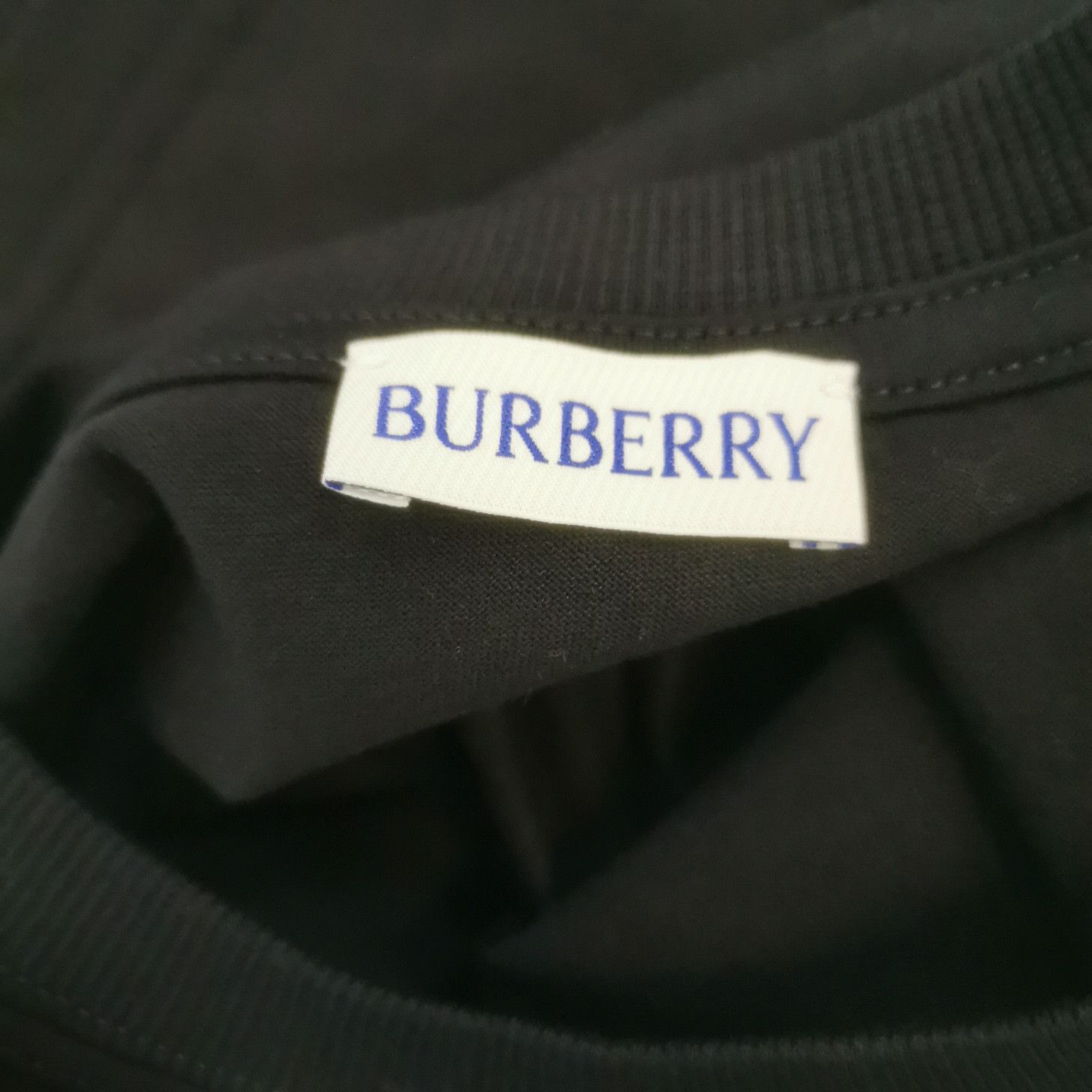 Burberry Burberry Women s Short Sleeve Shirts Size S / US 4 / IT 40 - 5 Thumbnail