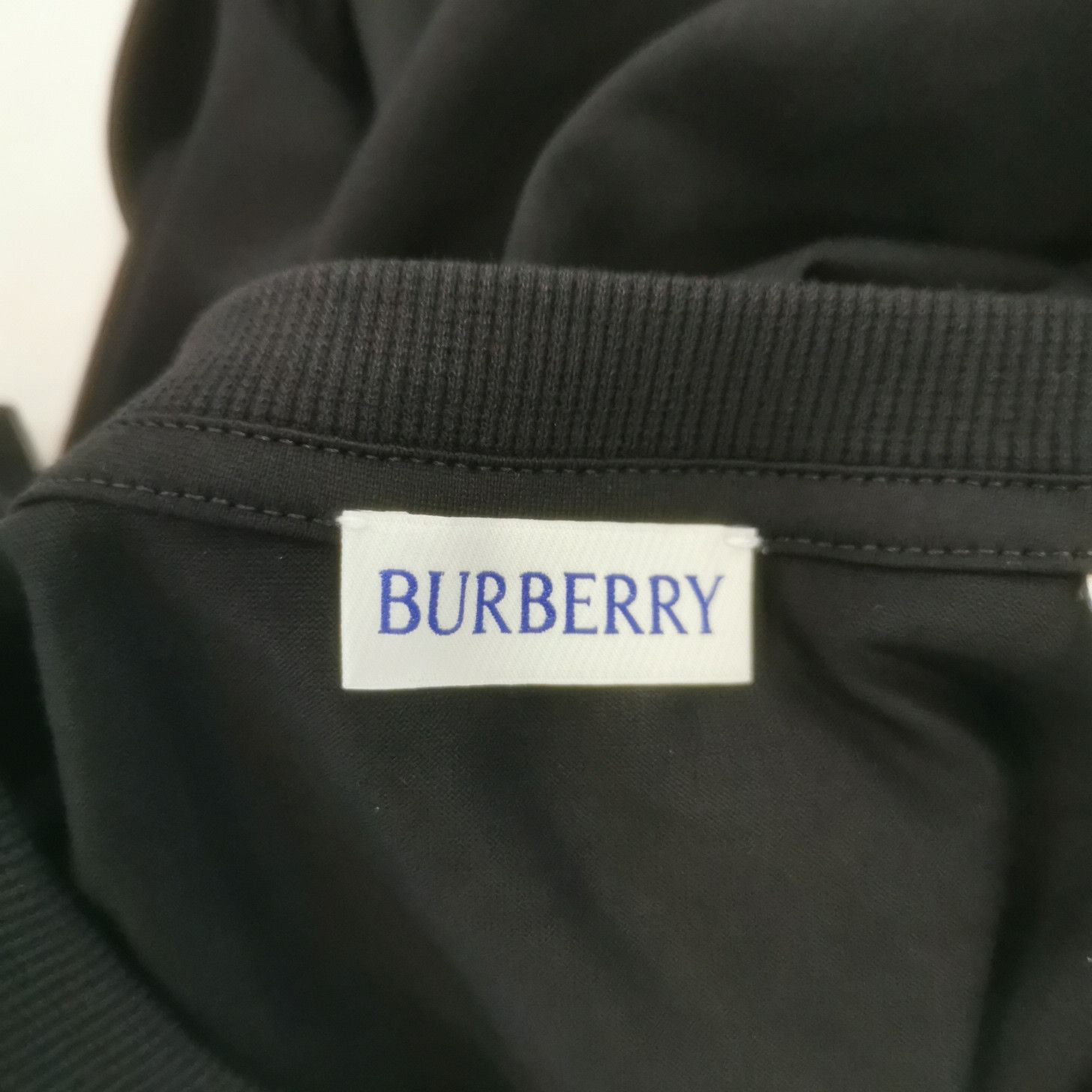 Burberry Burberry Women s Short Sleeve Shirts Size S / US 4 / IT 40 - 5 Thumbnail