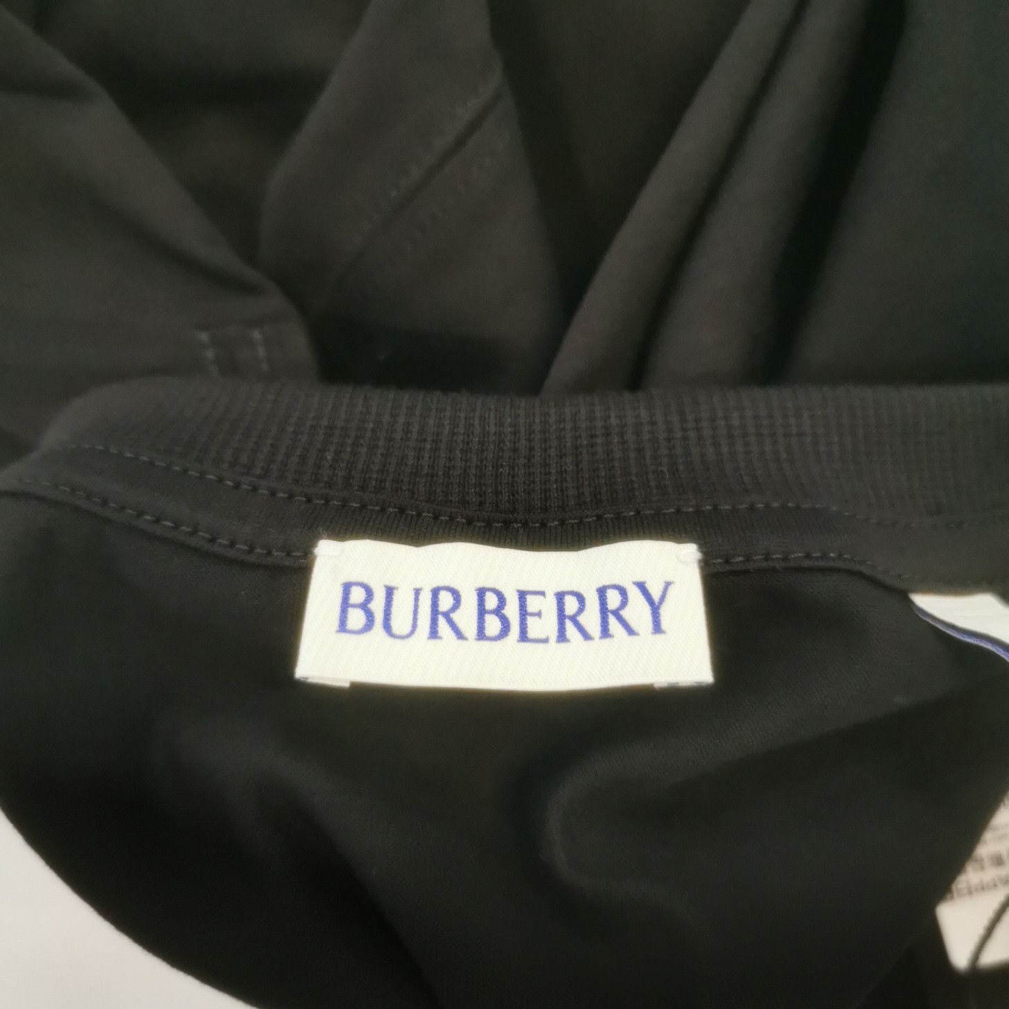 Burberry Burberry Women s Short Sleeve Shirts Size S / US 4 / IT 40 - 5 Thumbnail