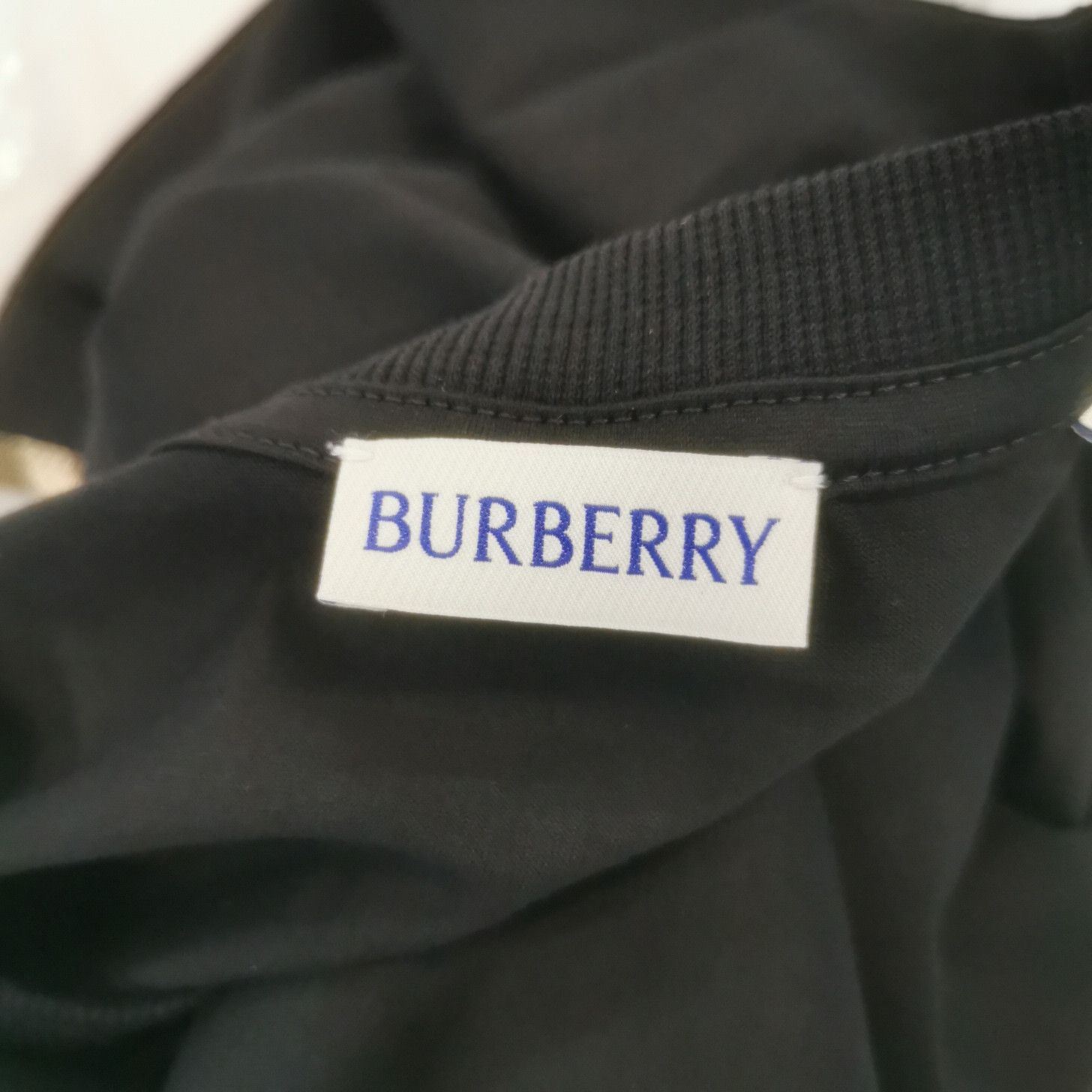 Burberry Burberry Women s Short Sleeve Shirts Size S / US 4 / IT 40 - 5 Thumbnail