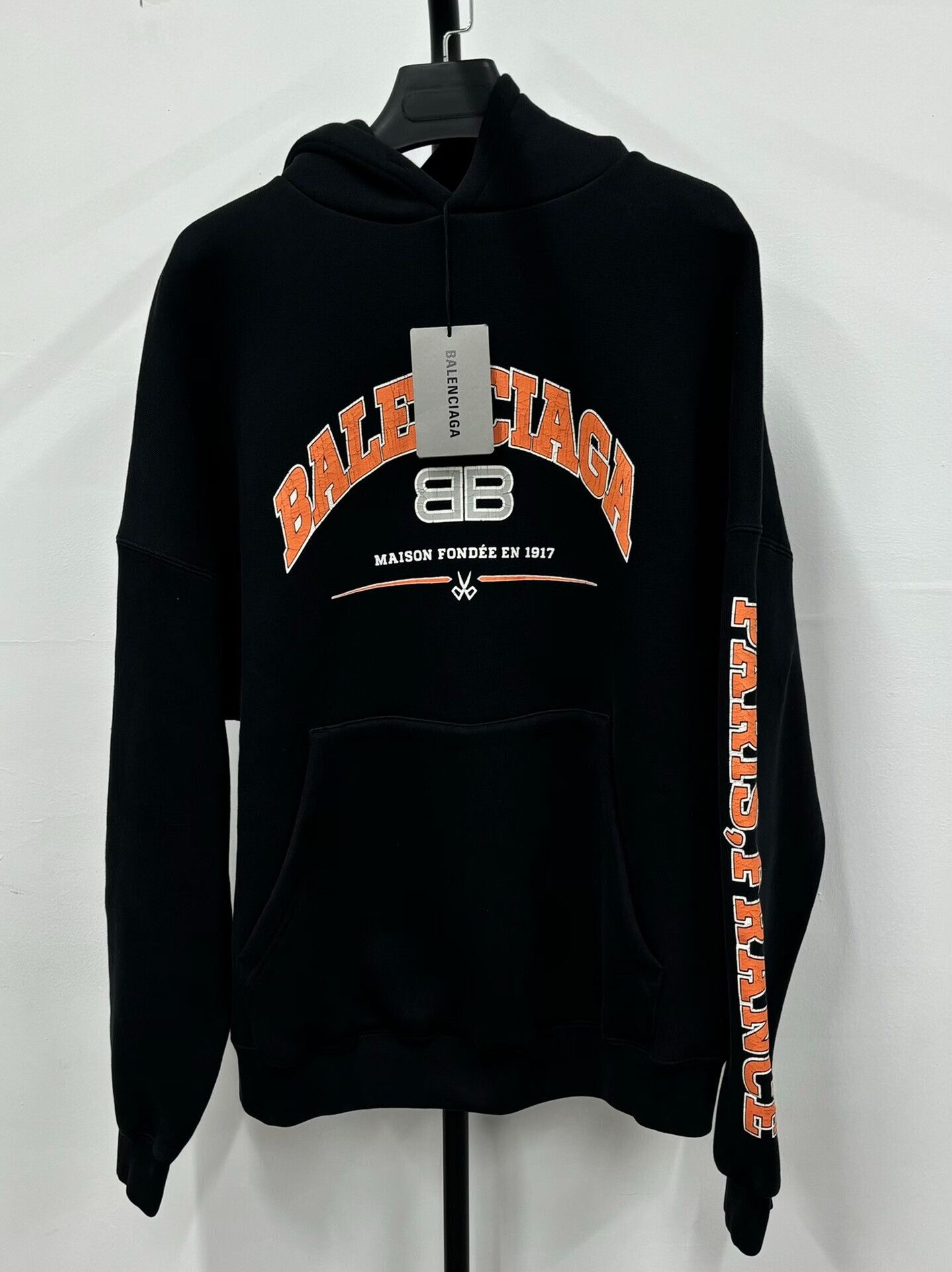 Balenciaga Balenciaga Maison Fondee Arc Logo Hoodie L Size US L / EU 52-54 / 3 - 2 Thumbnail