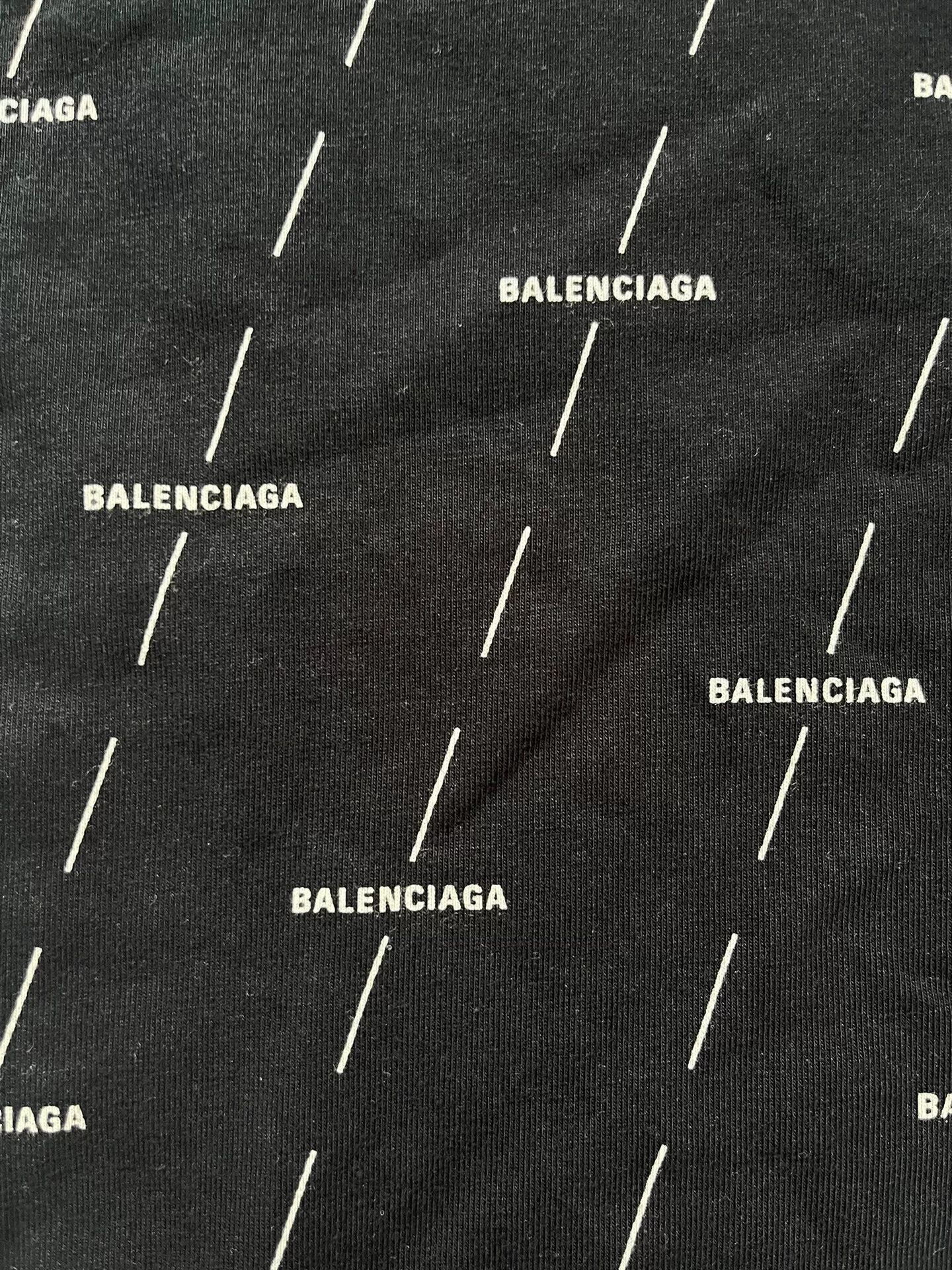 Balenciaga Balenciaga All-Over Logo Long Sleeve Top XS Size XS / US 0-2 / IT 36-38 - 4 Thumbnail