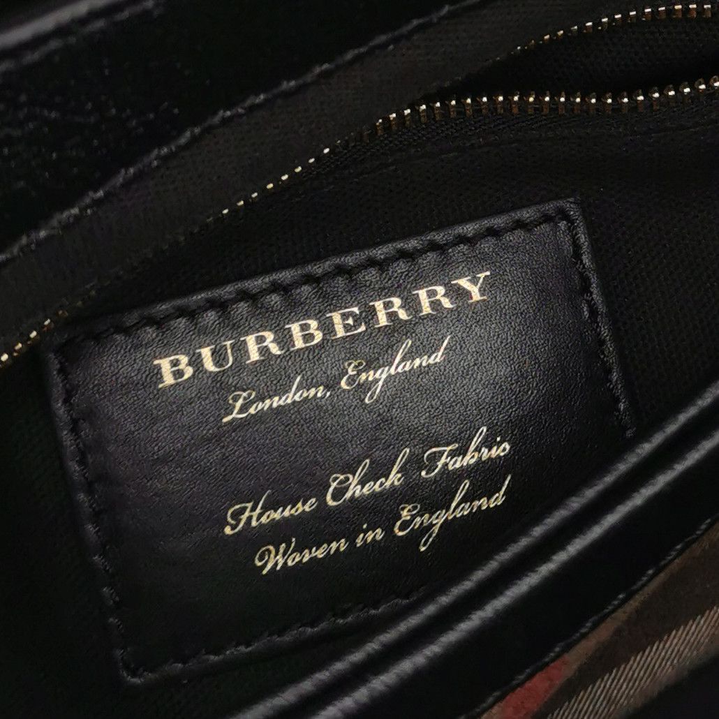 Burberry Burberry Women os Shoulder Bags Size ONE SIZE - 8 Thumbnail
