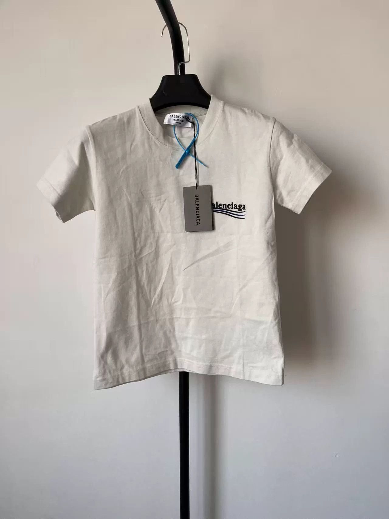 Balenciaga Balenciaga Political Campaign T-Shirt XS Size XS / US 0-2 / IT 36-38 - 2 Thumbnail