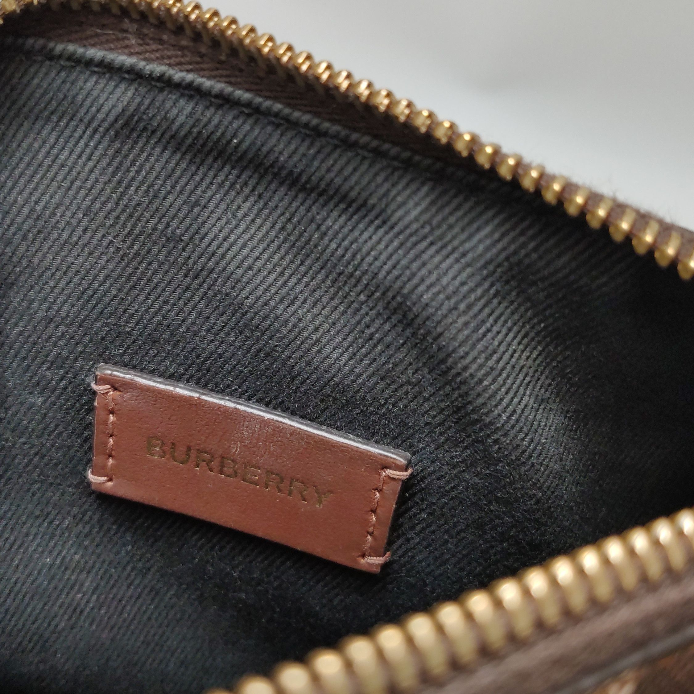 Burberry Burberry Women os Shoulder Bags Size ONE SIZE - 11 Thumbnail